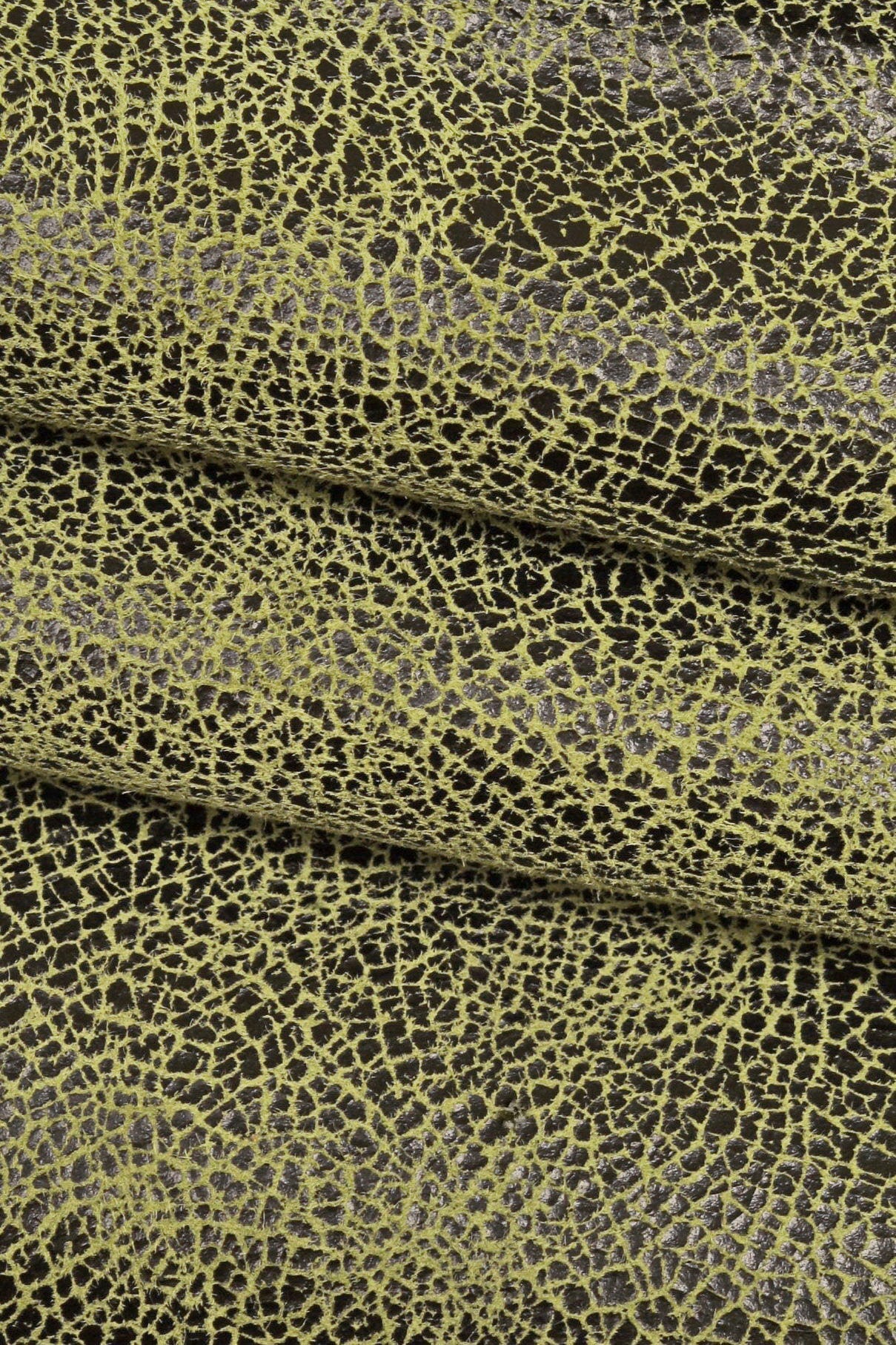 Distressed Suede Leather skins – Antique Soft Goat in Gray, Green & Red, Vintage crackled hides B16124-ST La Garzarara