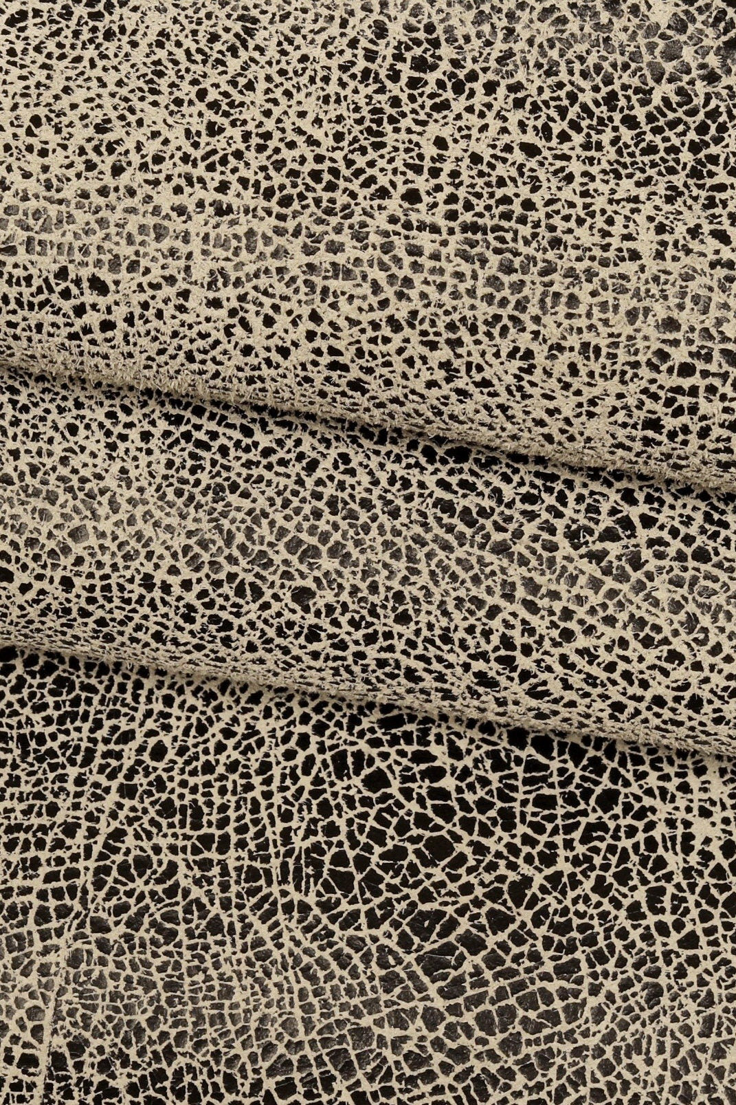 CRACKLE printed LEATHER, brown, grey, pink soft textured suede goatskin, crack pattern on skin B16123-ST La Garzarara