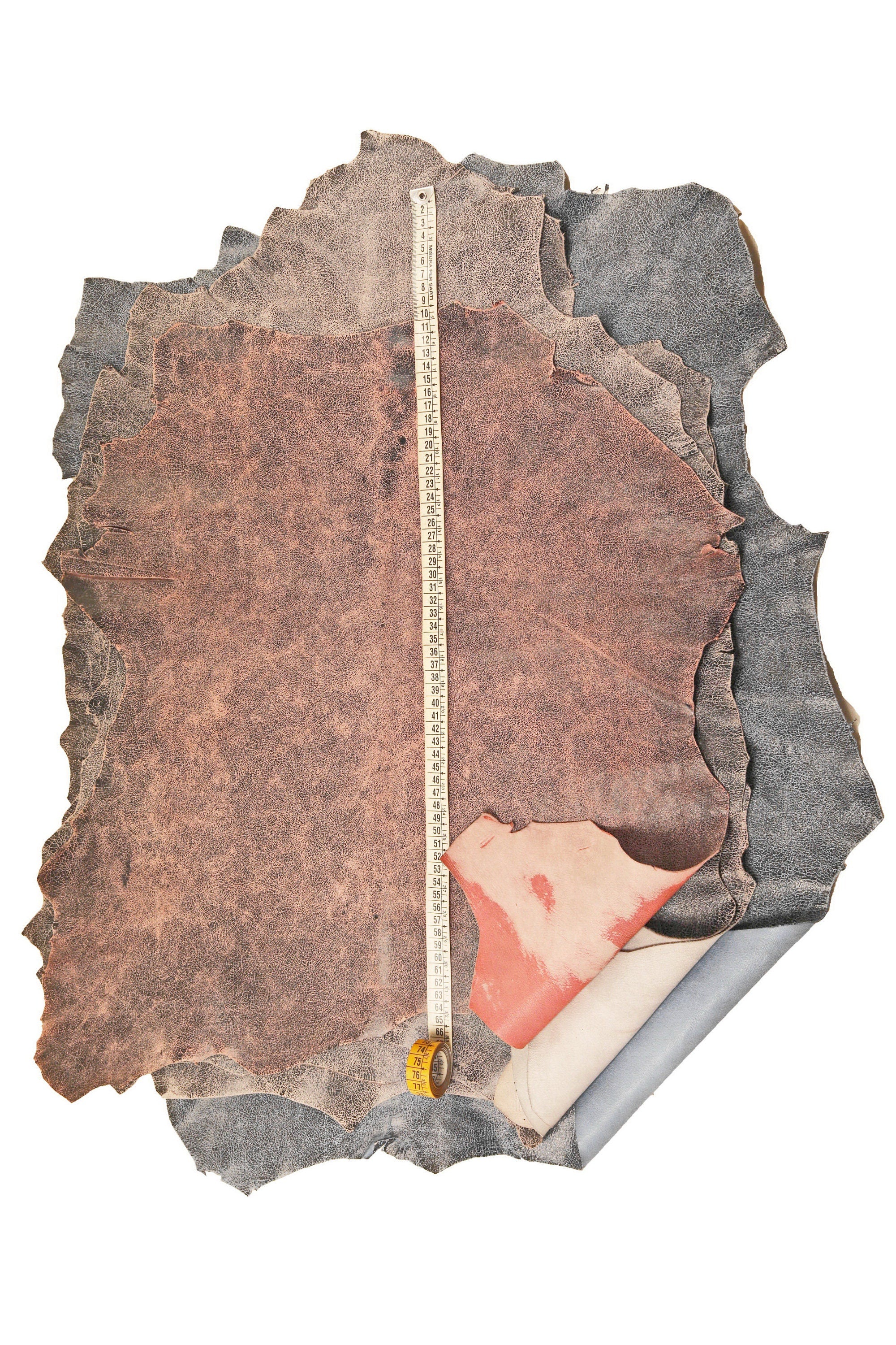 Antiqued leather hide distressed look, vintage effect crackled leather skin, rustic suede leather for bags belts B16126-ST La Garzarara