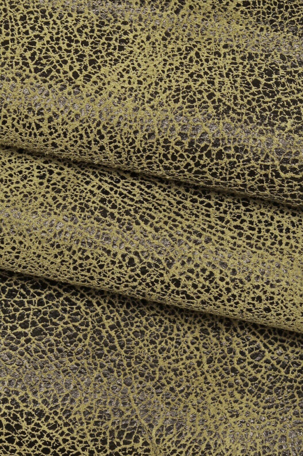 Army green, red, brown CRACKLE printed leather skin, soft textured suede goatskin, crack pattern on skin B16128-ST La Garzarara