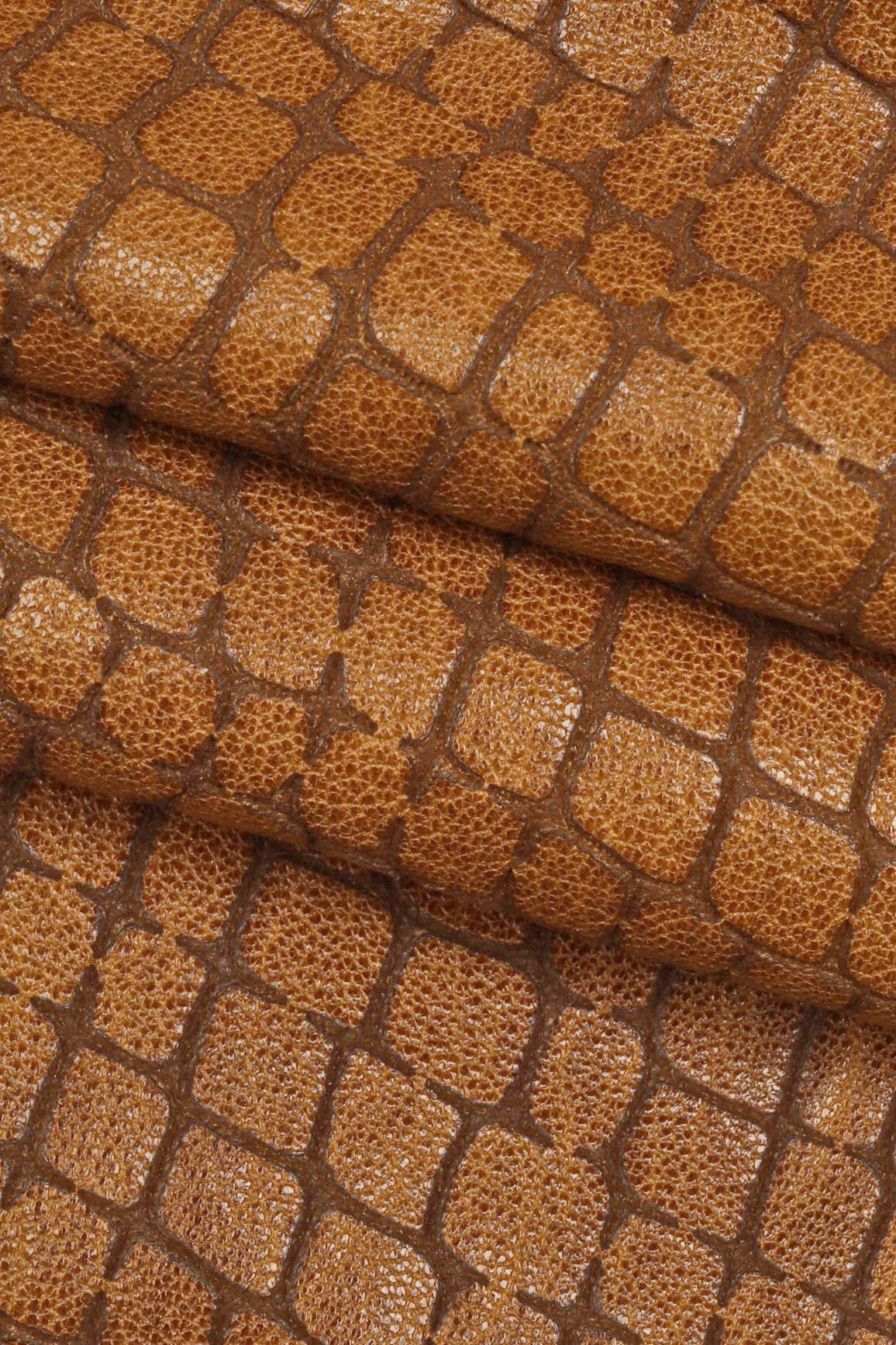 CROCODILE printed leather skin, brown, grey, beige sporty vintage goatskin, soft croc embossed hide B16152-VT La Garzarara