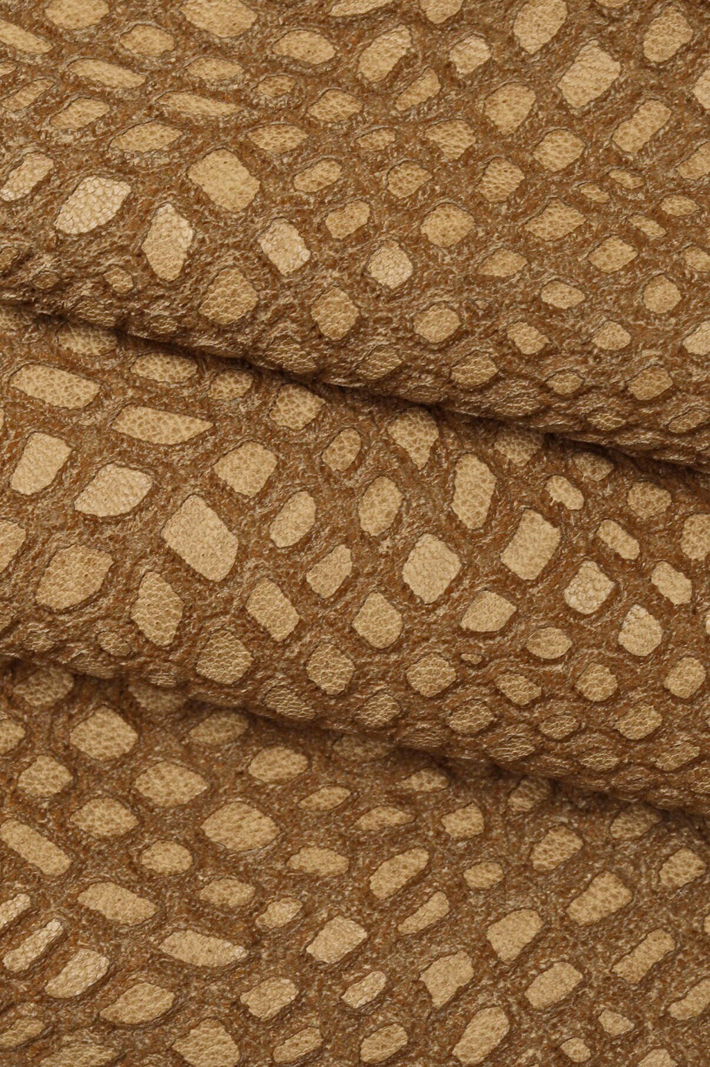 Camel CROCODILE embossed leather hide, beige reptile textured croco goat skin 1.1–1.3 mm for bags accessories B16151-VT La Garzarara