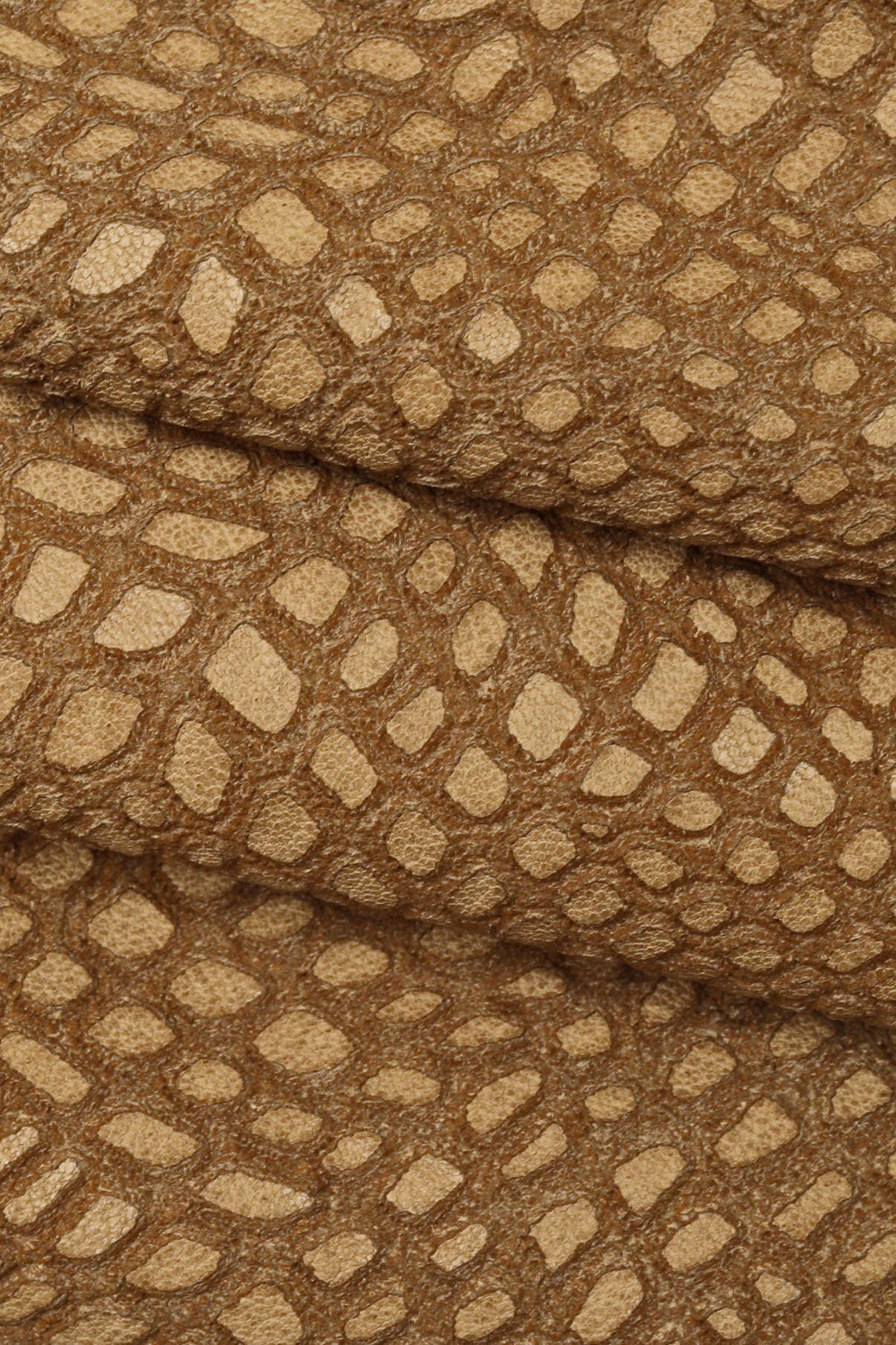 Camel CROCODILE embossed leather hide, beige reptile textured croco goat skin 1.1–1.3 mm for bags accessories B16151-VT La Garzarara