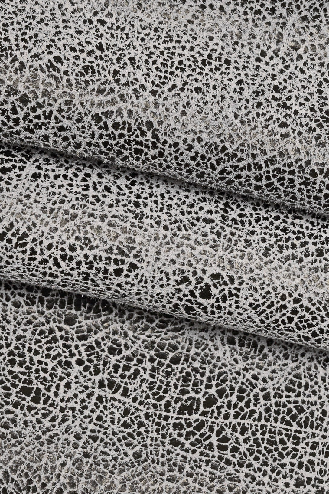 CRACKLE printed leather skin, greyish green, purple, grey soft textured suede goatskin, crack pattern on skin B16125-ST La Garzarara