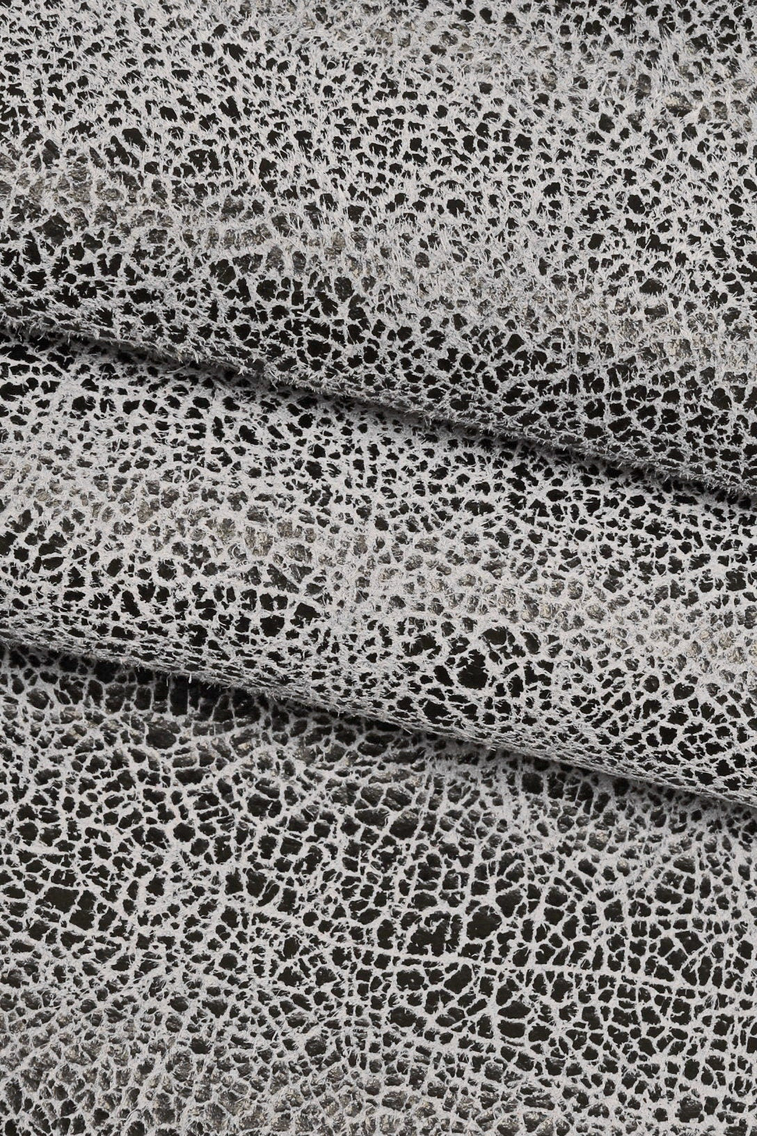 CRACKLE printed leather skin, greyish green, purple, grey soft textured suede goatskin, crack pattern on skin B16125-ST La Garzarara