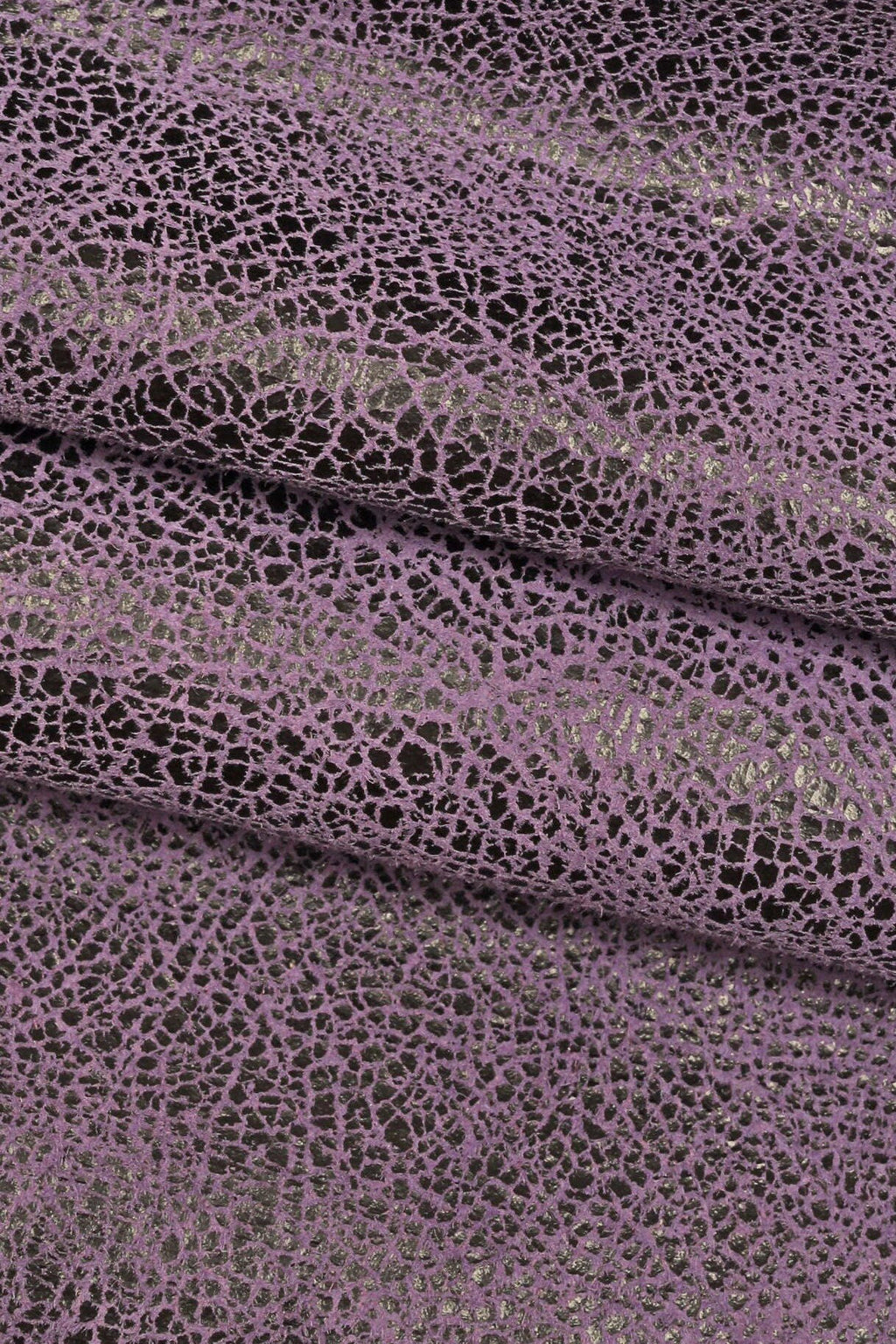 CRACKLE printed leather skin, greyish green, purple, grey soft textured suede goatskin, crack pattern on skin B16125-ST La Garzarara