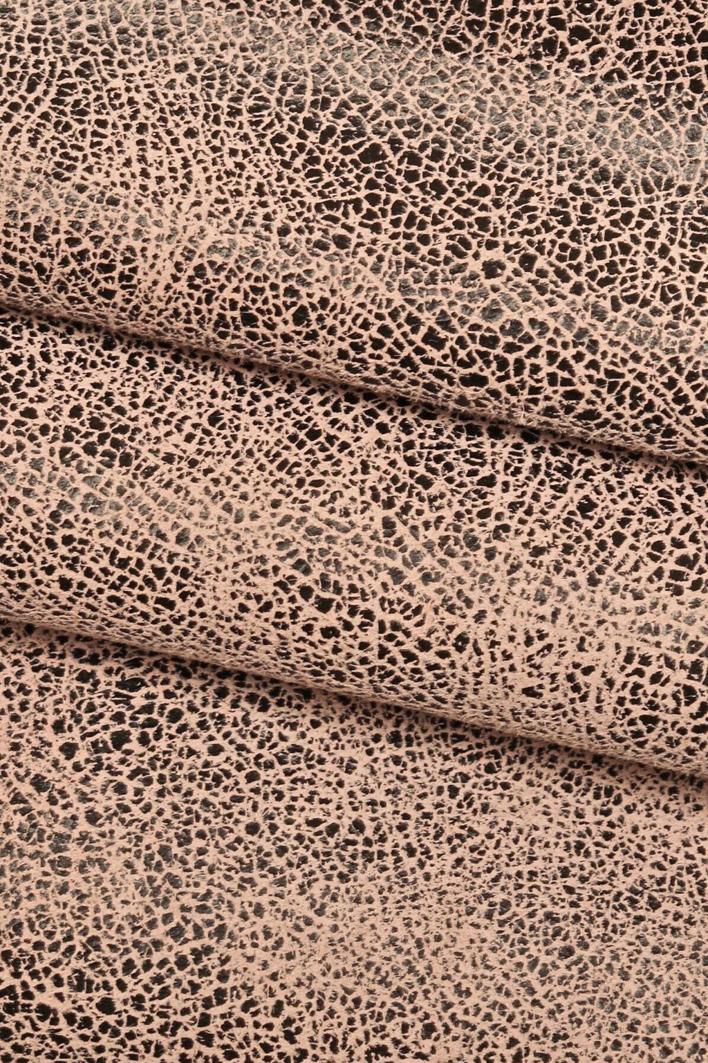 Crackle leather hide distressed texture, vintage effect leather skin for bags and accessories B16121-ST La Garzarara