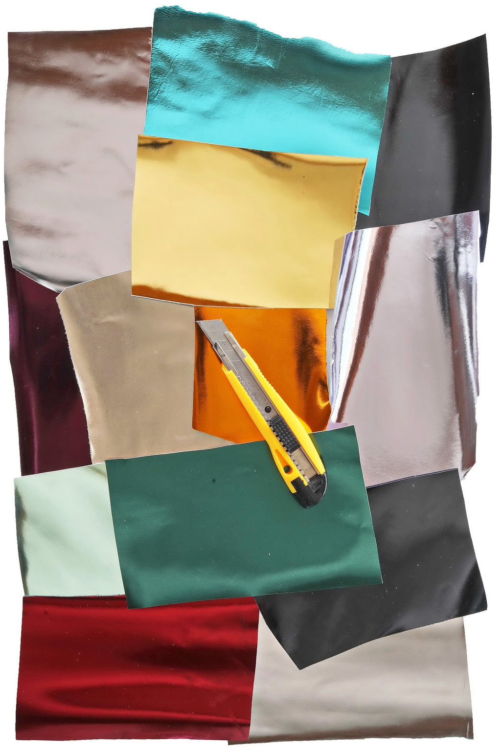 Metallic Mirror Leather Scraps, Glossy Reflective Pieces, Mixed Color Offcuts for Accessories and Crafts0,7 lbs/300g 6x5"/15x12 cm B1527