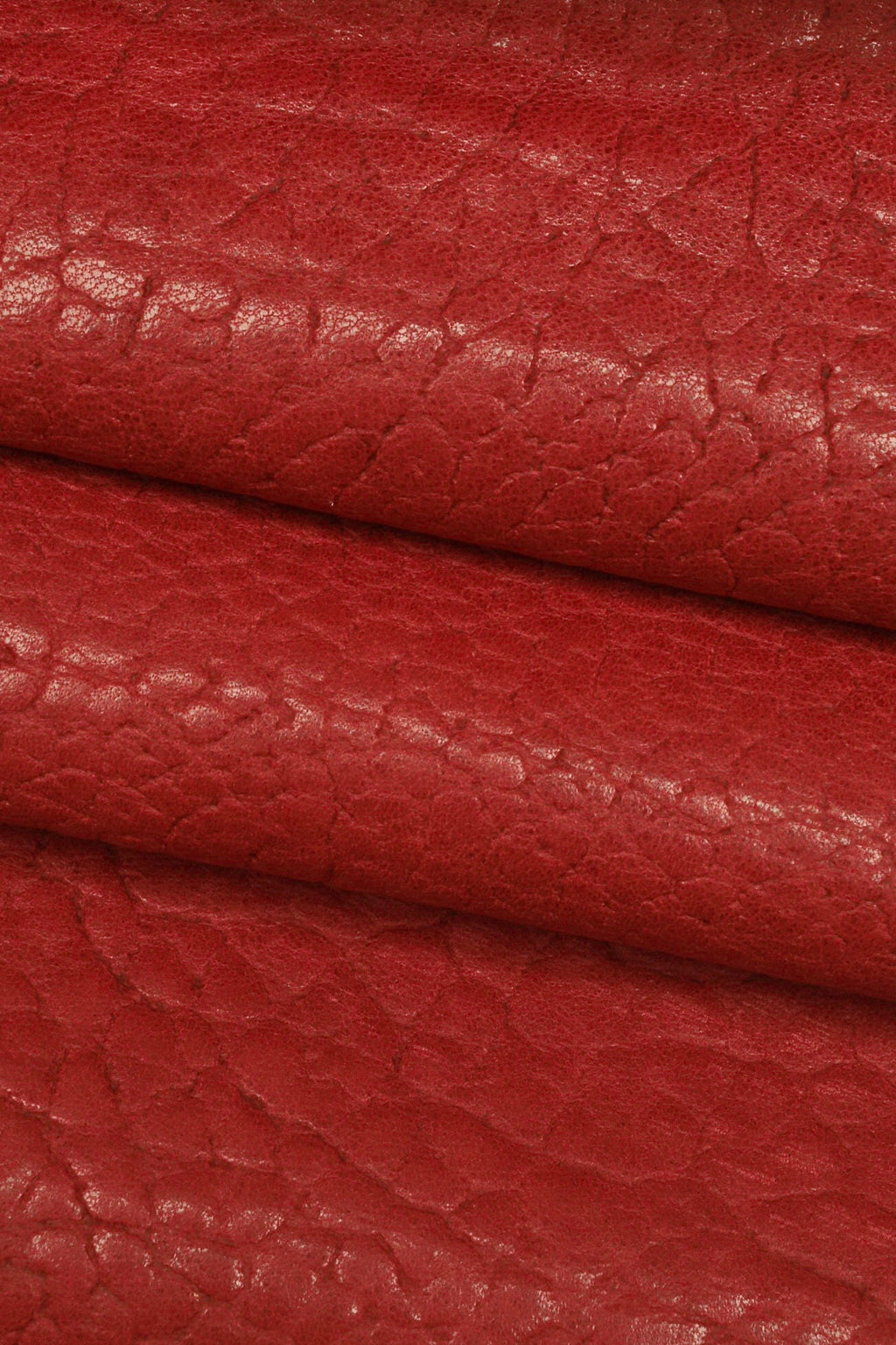Burgundy red super VINTAGE leather skin, ELEPHANT grain printed hide, aged rustic goatskin 0.7-1.0 mm B16361-VT La Garzarara
