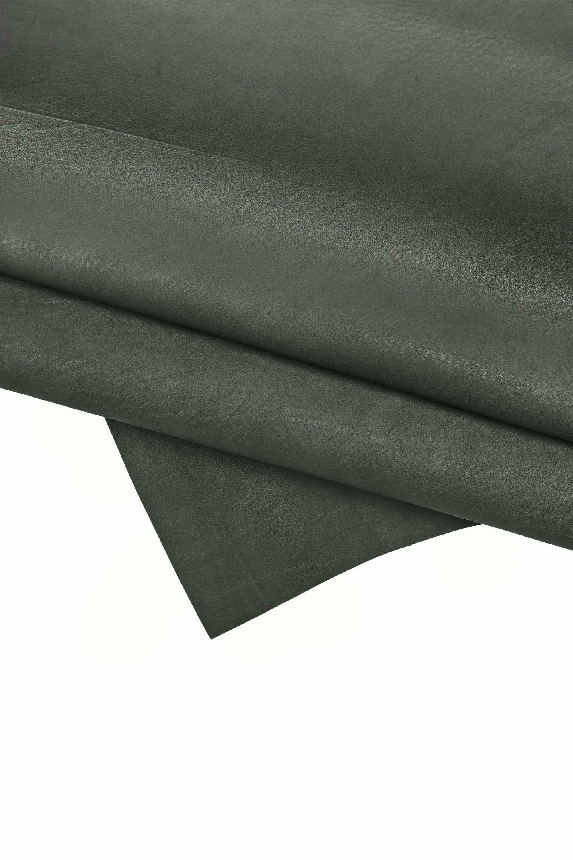 Soft vintage blue leather hide, grained calf, supple cowhide skin with natural finish 1.0–1.3 mm B16371-VT La Garzarara