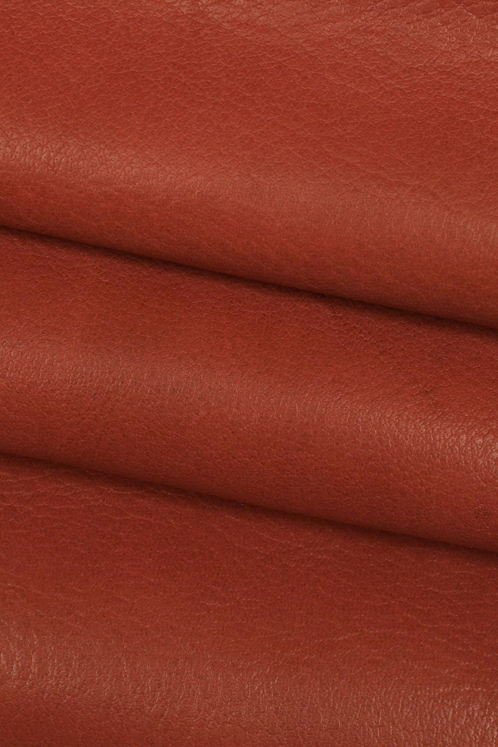 Red soft grain leather skin, naturale grained grainy cowhide, distressed vintage cow hide B16353-VT La Garzarara