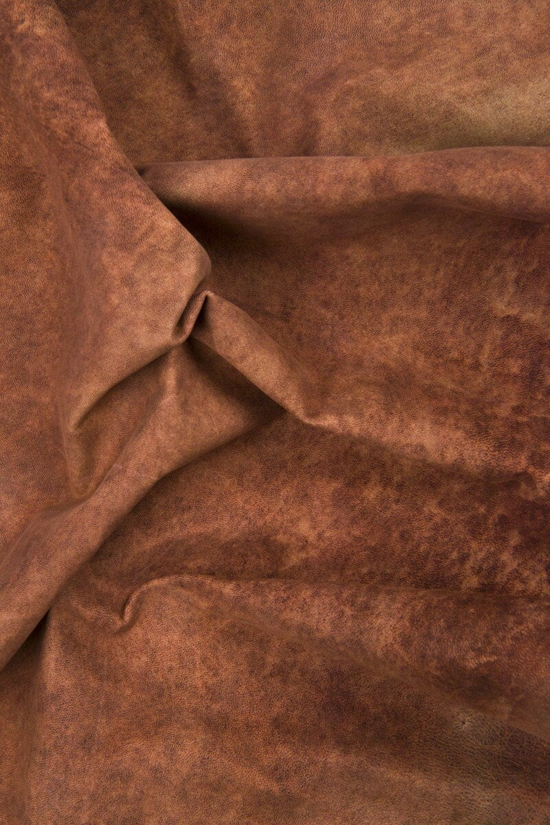 Vintage brown goatskin leather hide, distressed aged leather skin for bags and accessories B16478-VT La Garzarara