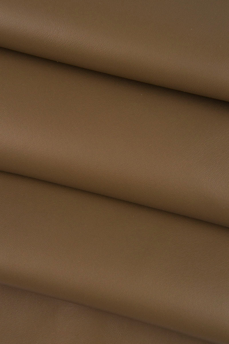 Soft lambskin nappa leather skin hide taupe beige light brown, extra supple sheep leather for garments accessories B14790-TU La Garzarara