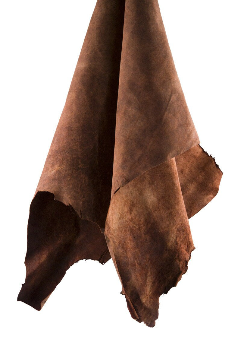 Vintage brown goatskin leather hide, distressed aged leather skin for bags and accessories B16478-VT La Garzarara