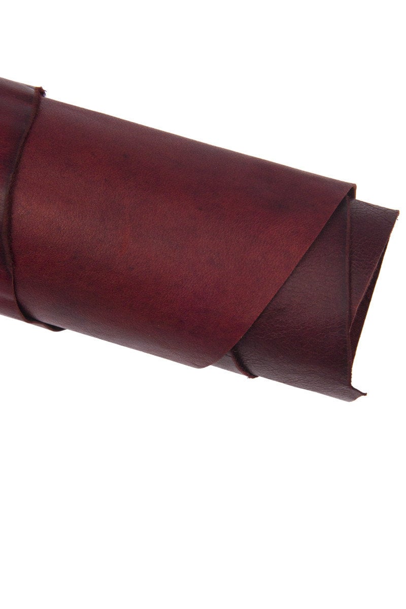 Vintage washed rustic pull up goat leather hide, oiled effect goatskin with light dark tones B16476-VT La Garzarara