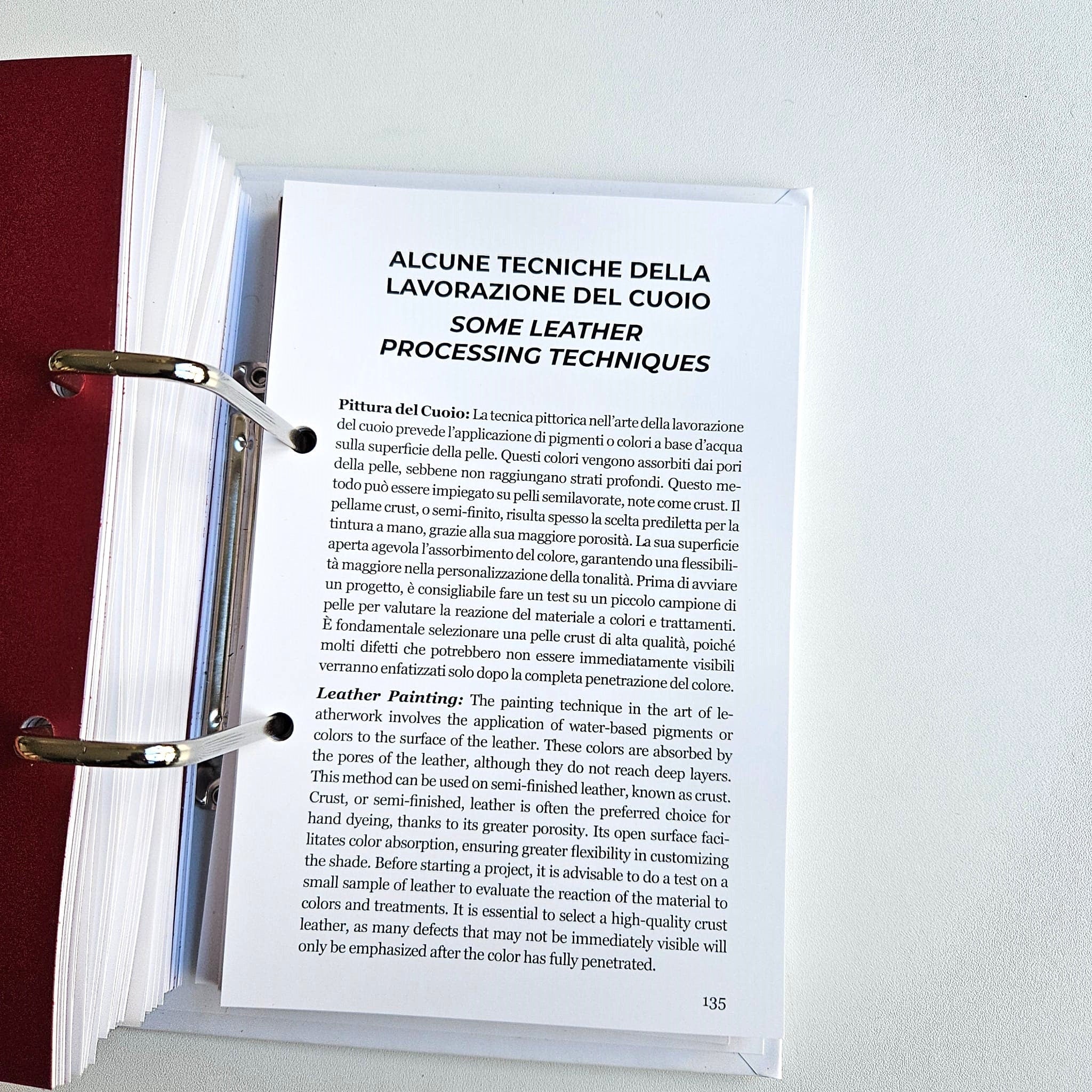 Tactile Leather Book, Real Leather Samples and Leather Guide, Italian English Book for Leathercraft -ENGLISH LANGUAGE-!