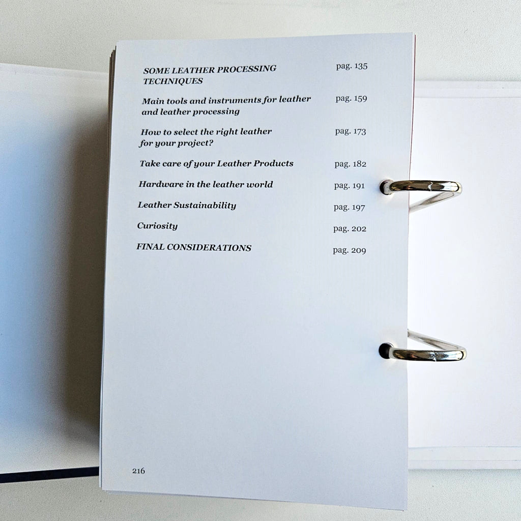 Tactile Leather Book, Real Leather Samples and Leather Guide, Italian English Book for Leathercraft -ENGLISH LANGUAGE-!