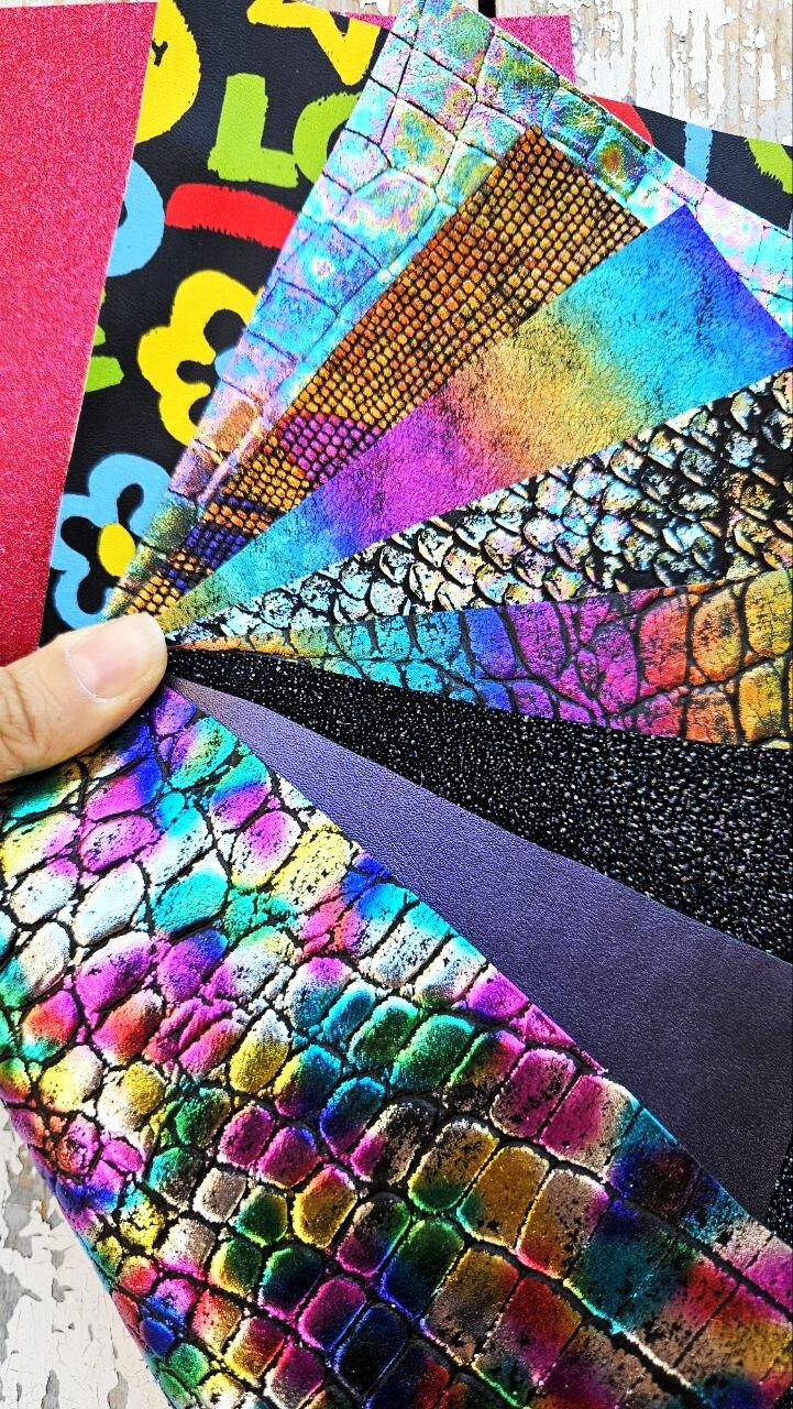10 Selected leather scraps, printed and foils various, mix selection leather remnants as per pictures RT221 La Garzarara