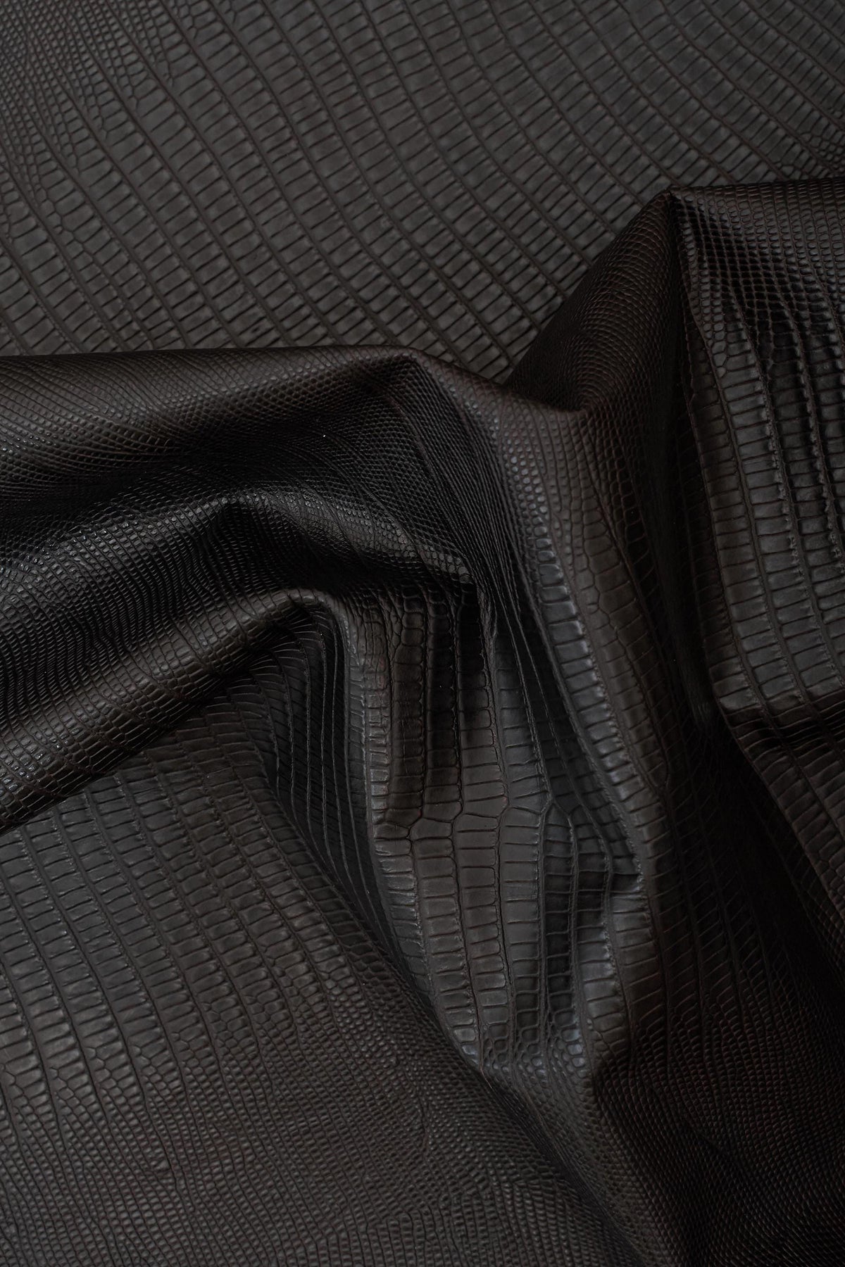 Dark brown LIZARD printed leather hide, tejus pattern on cowhide glossy lizard embossed calfskin B16787-ST La Garzarara