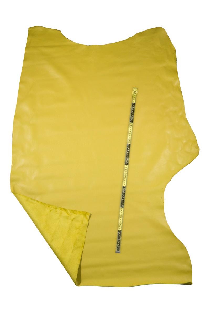 Soft mustard yellow cowhide leather hide, supple solid color calf leather 1.0–1.1 mm for bags and accessories, B16894-TU La Garzarara