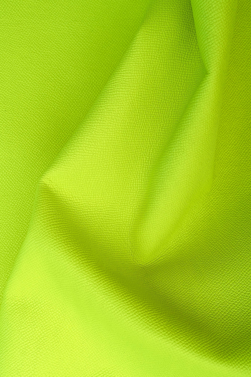 Neon yellow saffiano embossed cowhide leather SKIN hide, glossy calf leather 1.3–1.6 mm for bags and accessories, B16760-TU La Garzarara
