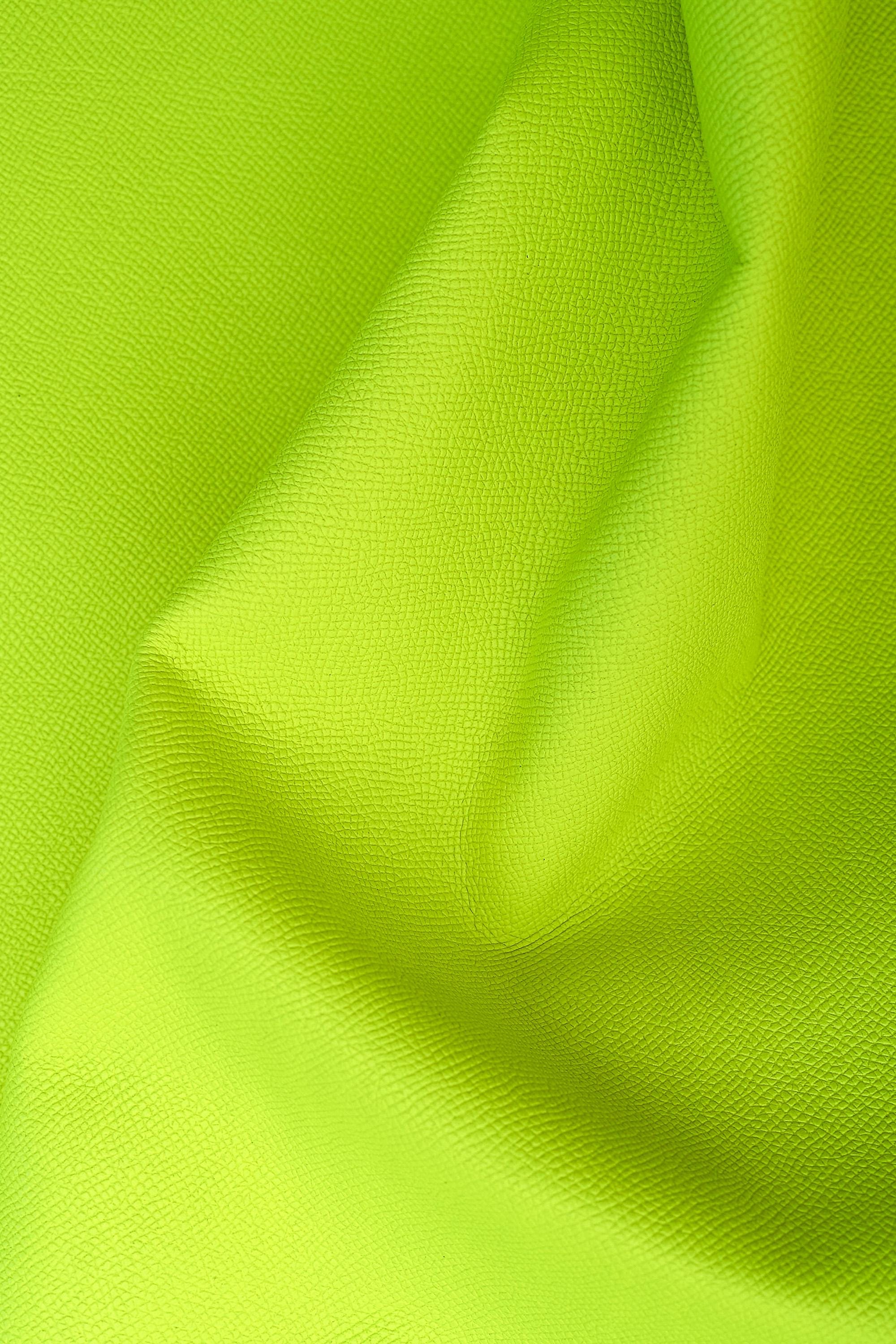 Neon yellow saffiano embossed cowhide leather SKIN hide, glossy calf leather 1.3–1.6 mm for bags and accessories, B16760-TU La Garzarara