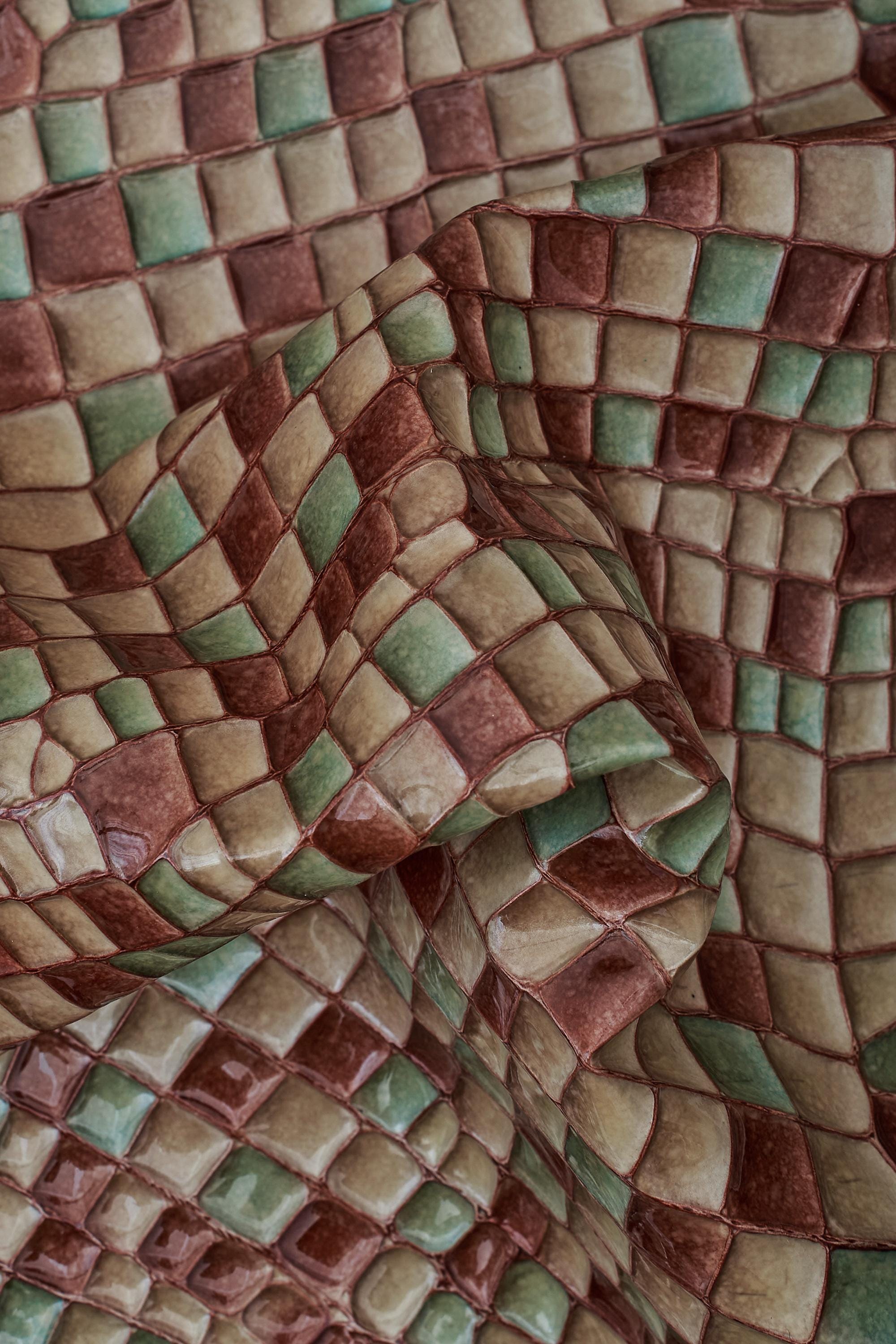 Multicolor Mosaic CROCODILE embossed leather hide, croc printed glossy cowhide 0.9 - 1.1 mm B16824-MT(ST) La Garzarara