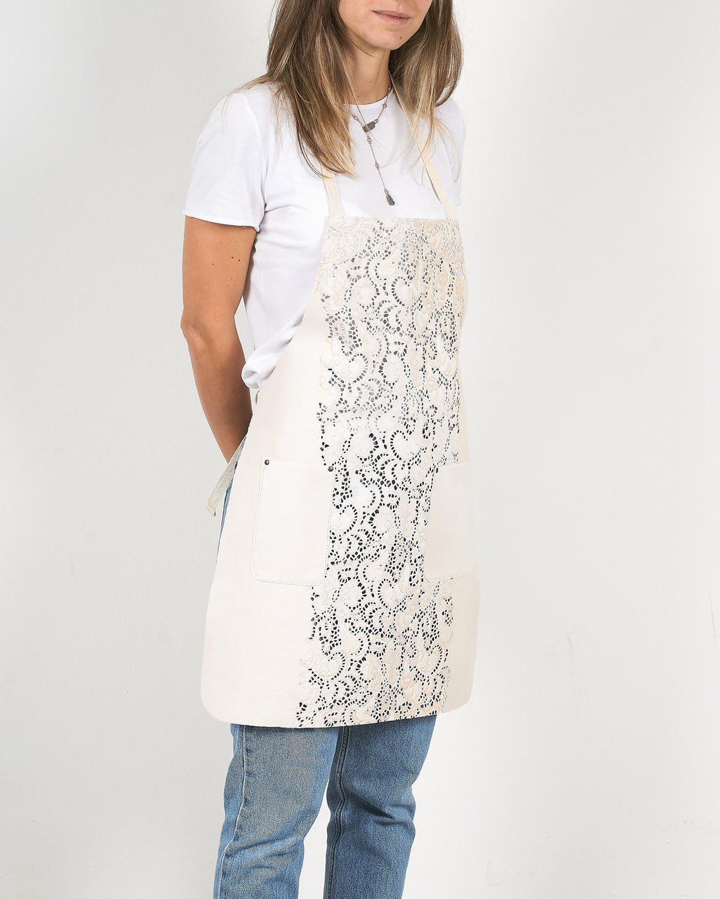 Stylish Unisex Hair on Leather apron - Versatile, Elegant, Ideal for Unique Gifts
