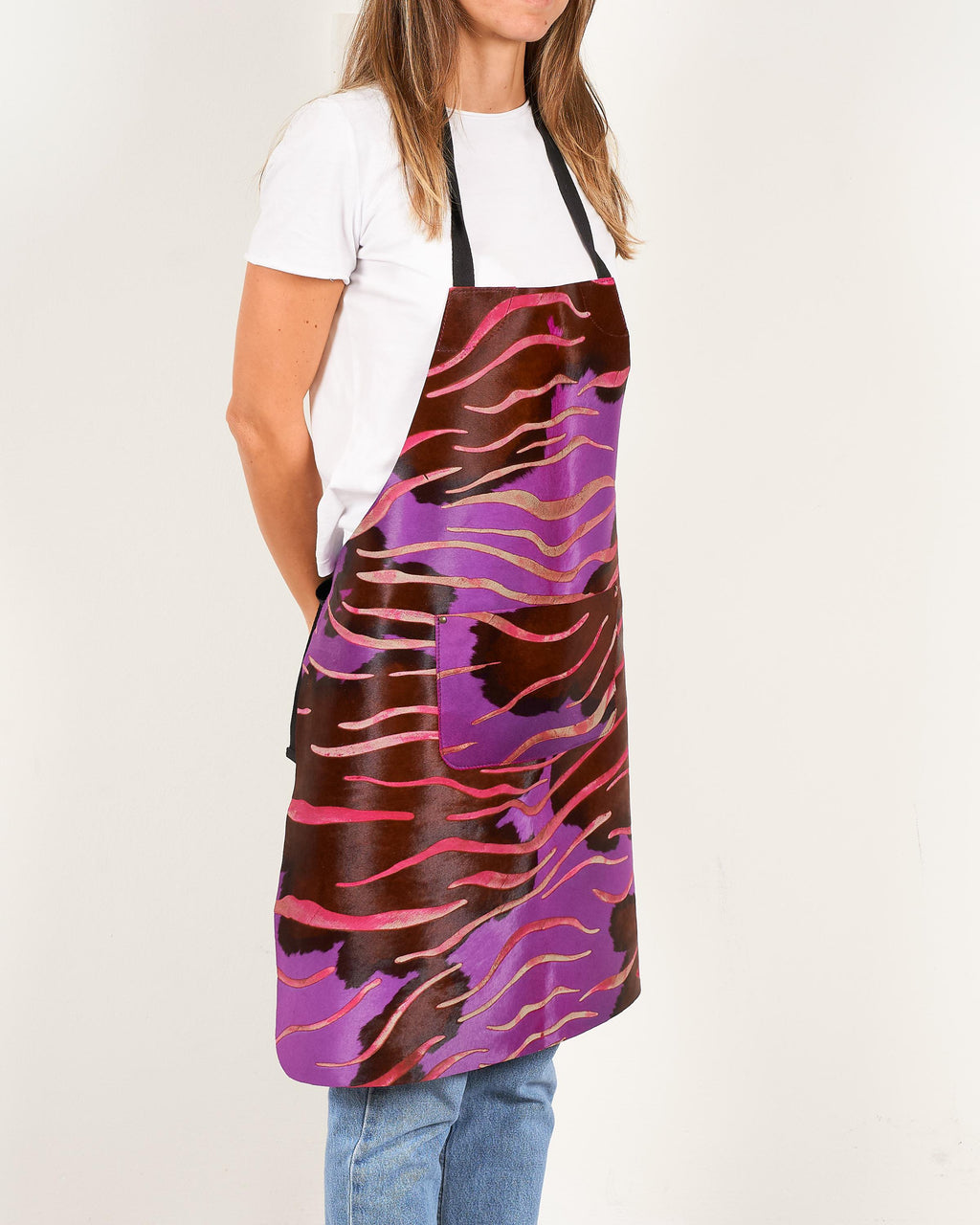 Personalized Leather Apron – Hair on leather Workwear for Chefs, Artists & Craftsmen