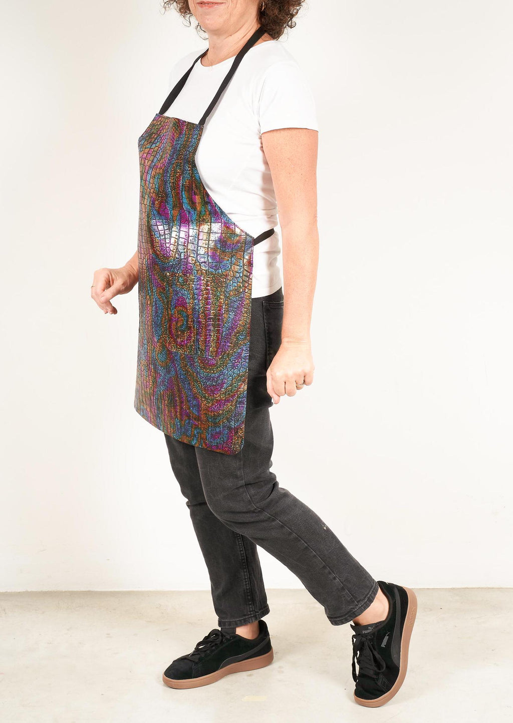 Luxury Leather Apron – Handcrafted, Unique & Made to Impress!