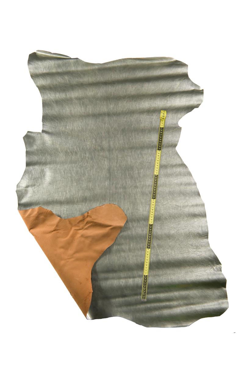 Grey glossy leather skin, naplack PATENT goatskin, silver soft WRINKLED hide 0.9 - 11 mm B16842-TU La Garzarara