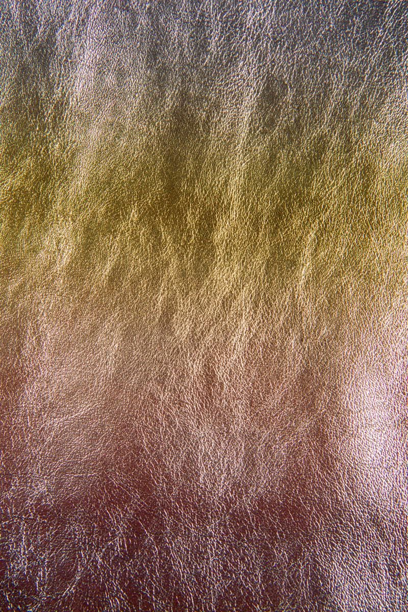 Color-shifting goatskin leather hide, shiny iridescent finish with gold pink purple reflections B16954-MT La Garzarara