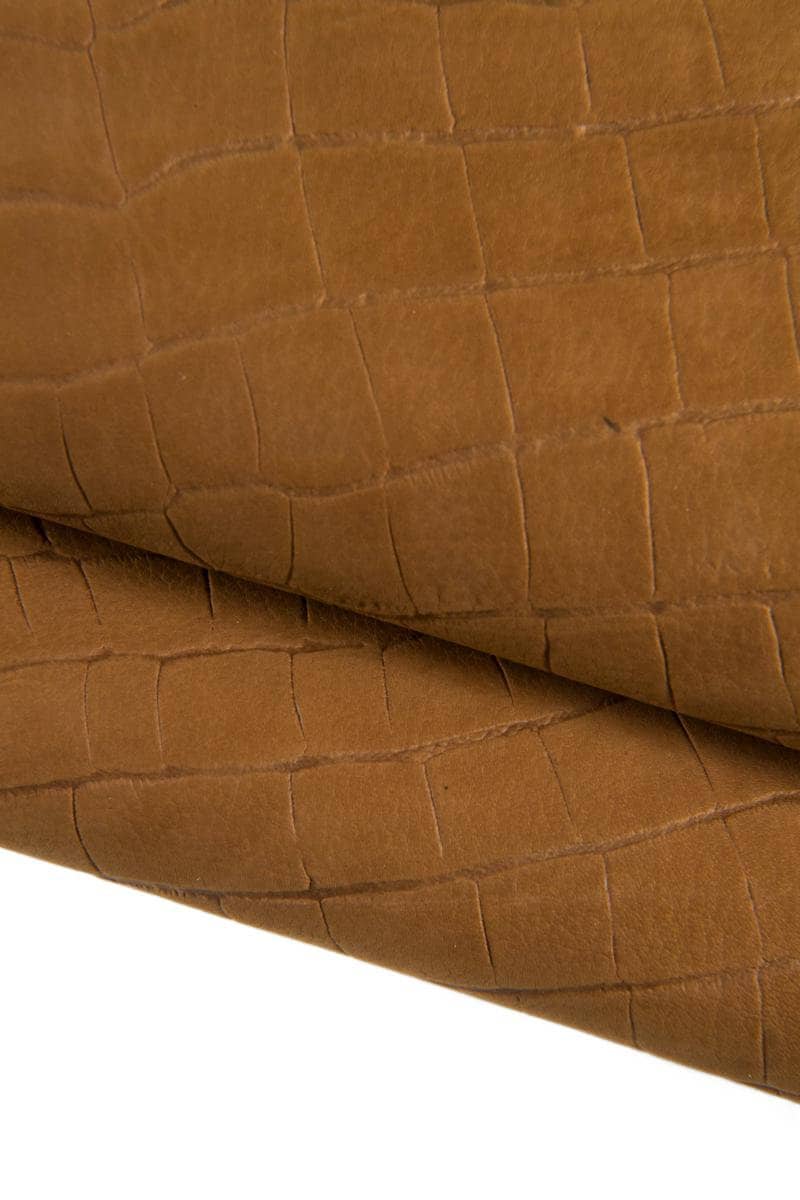 Brown crocodile embossed leather hide, soft goat skin suede 0.6-0.7 mm croc for clothing B16769-ST La Garzarara