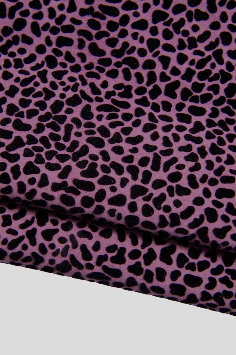 Pink black leopard print leather hide, animal print leather skin fashion fuchsia pattern, bold leopard textureB16952-ST La Garzarara