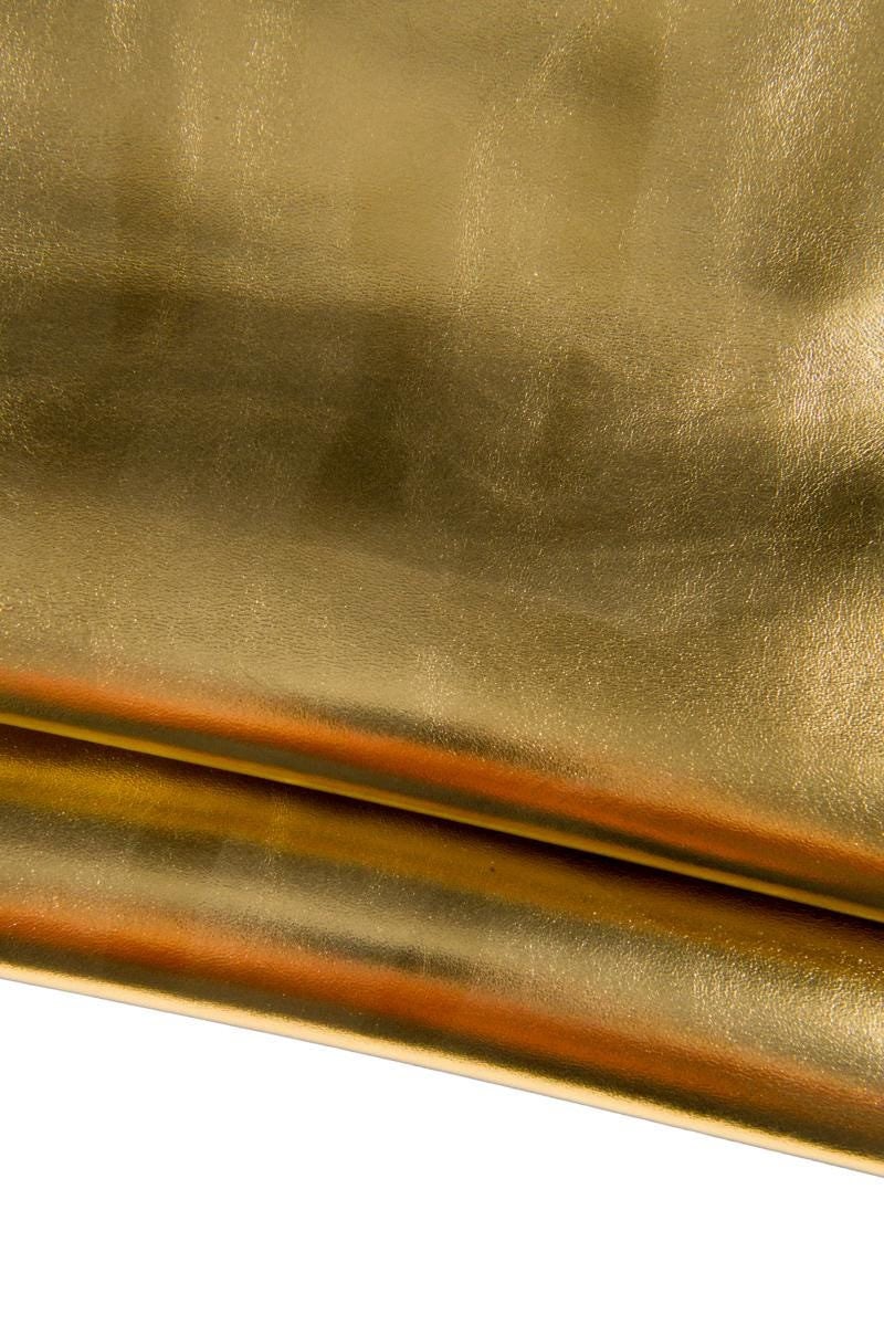 Old GOLD metallic soft leather skin, smooth bright goatskin sparkle hide, BEIGE basis 0.9 - 1.1 mm diy projects B16965-MT La Garzarara