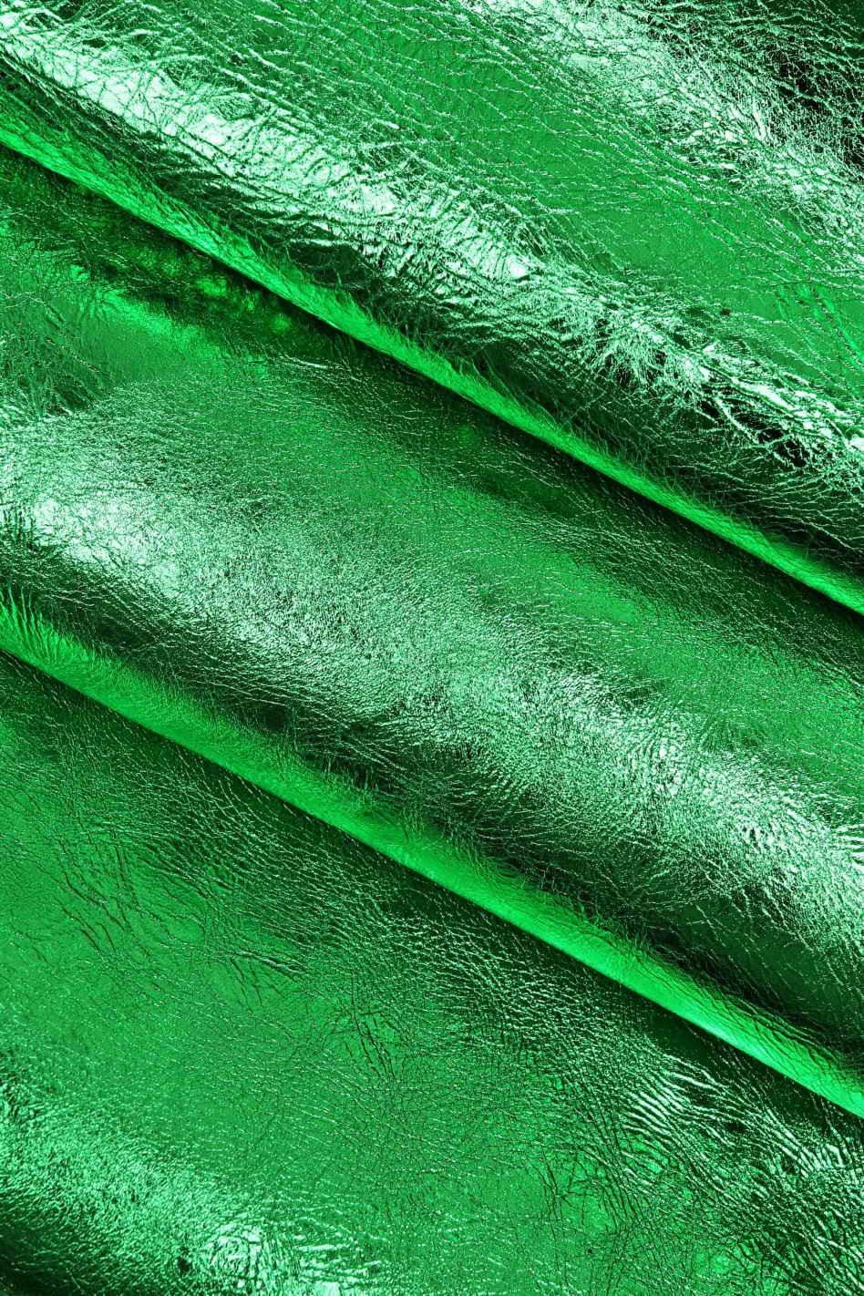Lime Green Mirror Leather Hide, Vintage Metallic Leather, Soft Laminated Leather for Bags & Leathercraft B17576-MT La Garzarara