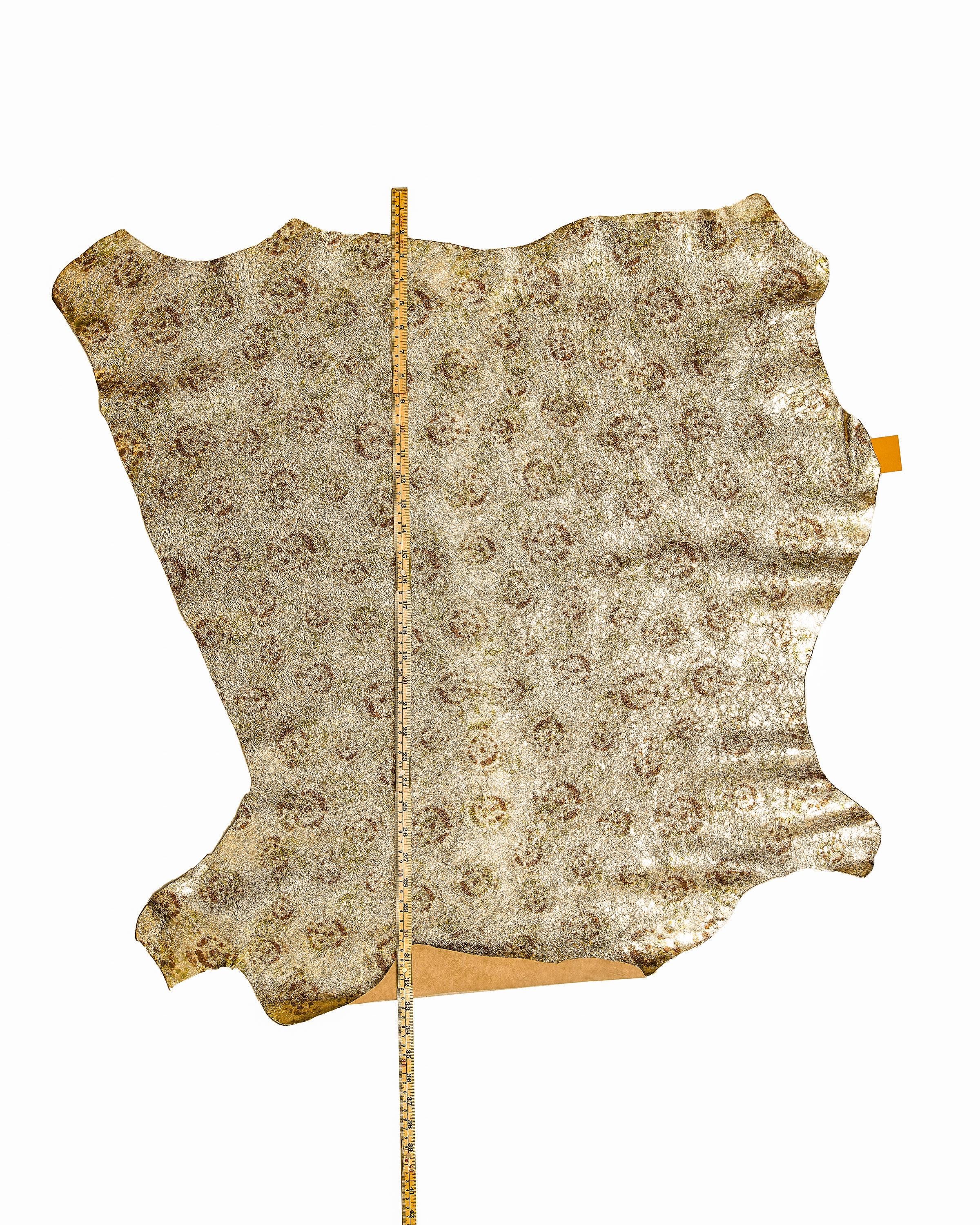 Light GOLD leather skin, metallic textured goatskin, platinum wrinkled dappled hide for hobbyists B17246-MT(ST) La Garzarara