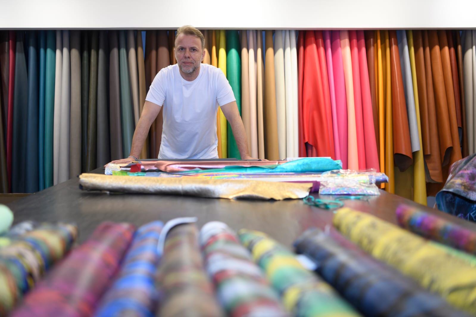 60 Minute VIDEO CALL: Explore exclusive Off-catalog leathers!
