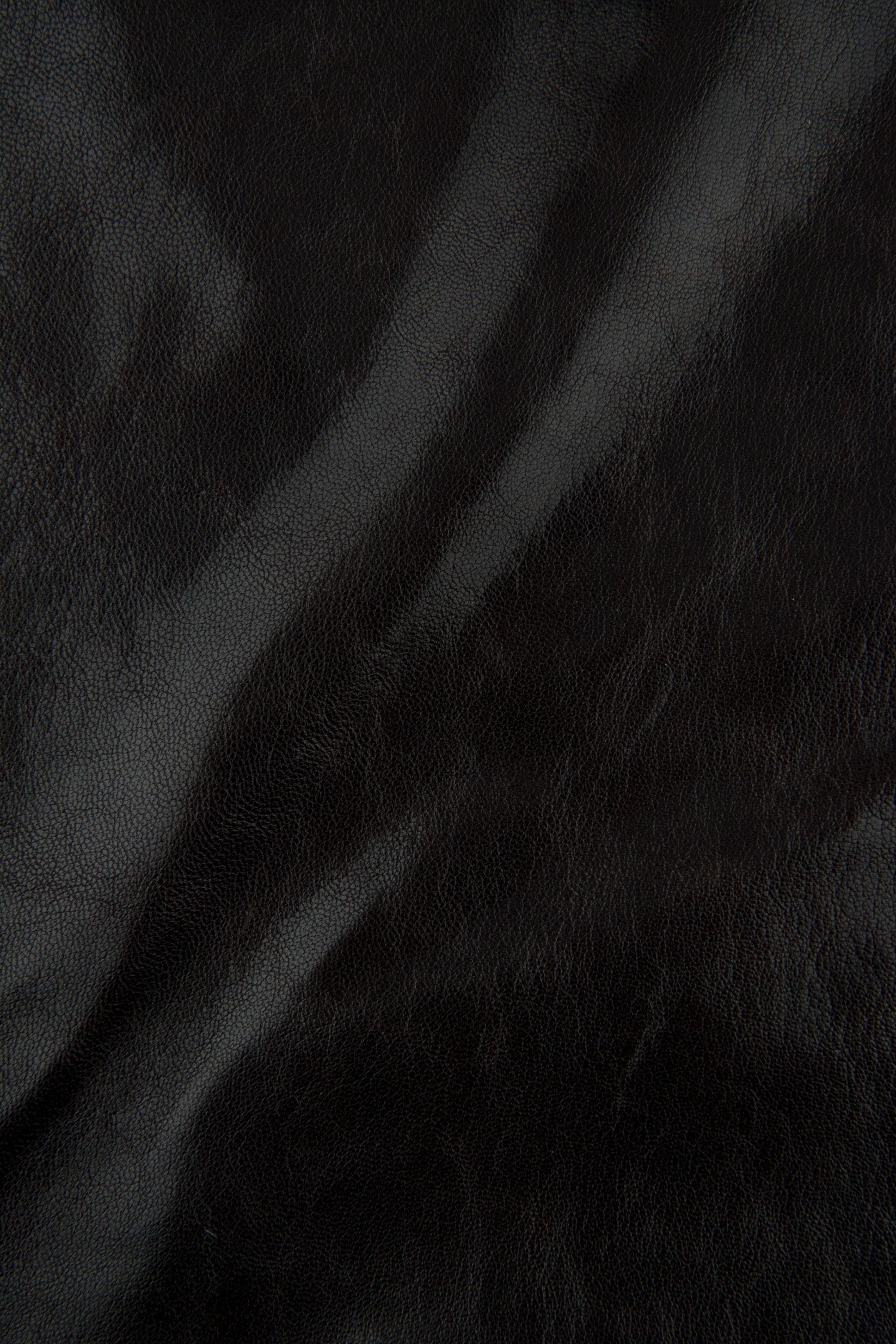 Dark brown glossy goatskin, grainy soft leather skin, soft grain goat hide 0.9–1.0 mm for bags and accessories, B17457-TU La Garzarara