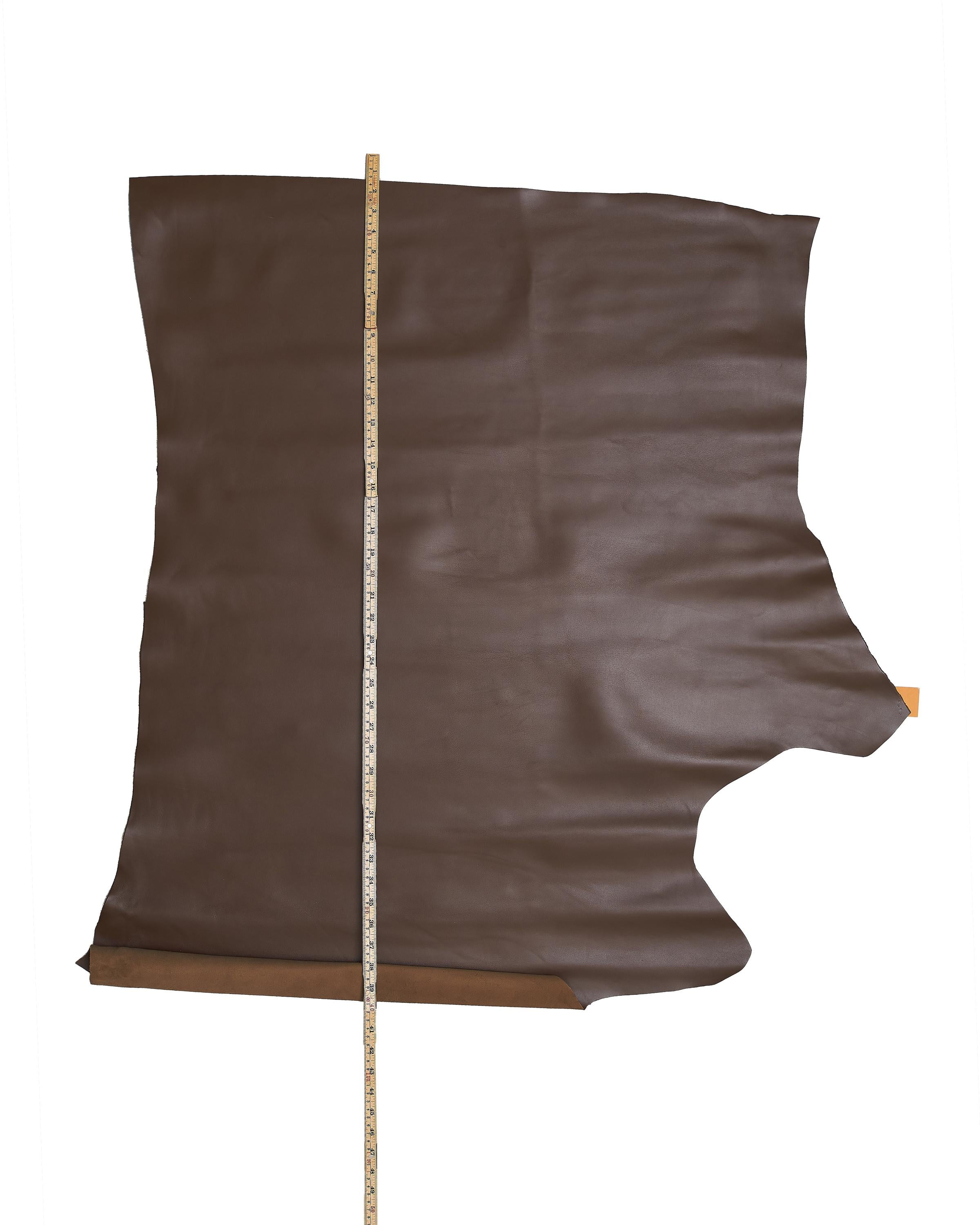 Coffe cow leather hide, soft chestnut cowhide skin, smooth genuine full grain cow 0.9 - 1.1 mm B17196-TU La Garzarara