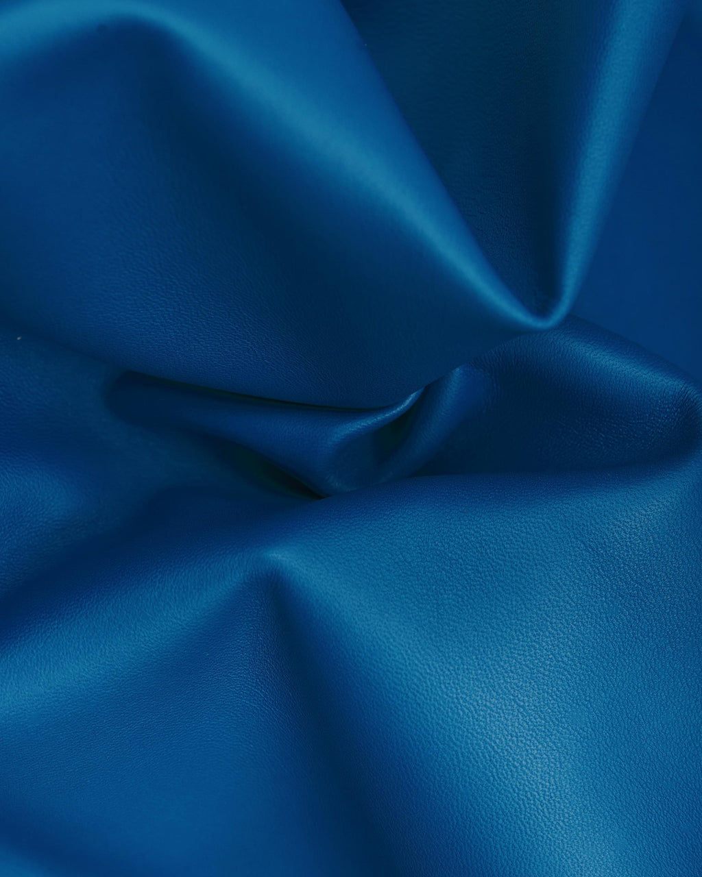 Light blue thin NAPPA leather hide, smooth soft lambskin for garments and hobbyists B17606-TU La Garzarara