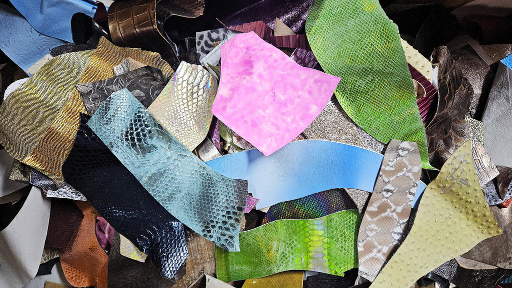 Small Leather Scraps, Mini Craft Offcuts, Assorted Colors Textures and Finishes for Earrings Jewelry and 2x4"/5x10 cm minimum measures RT87