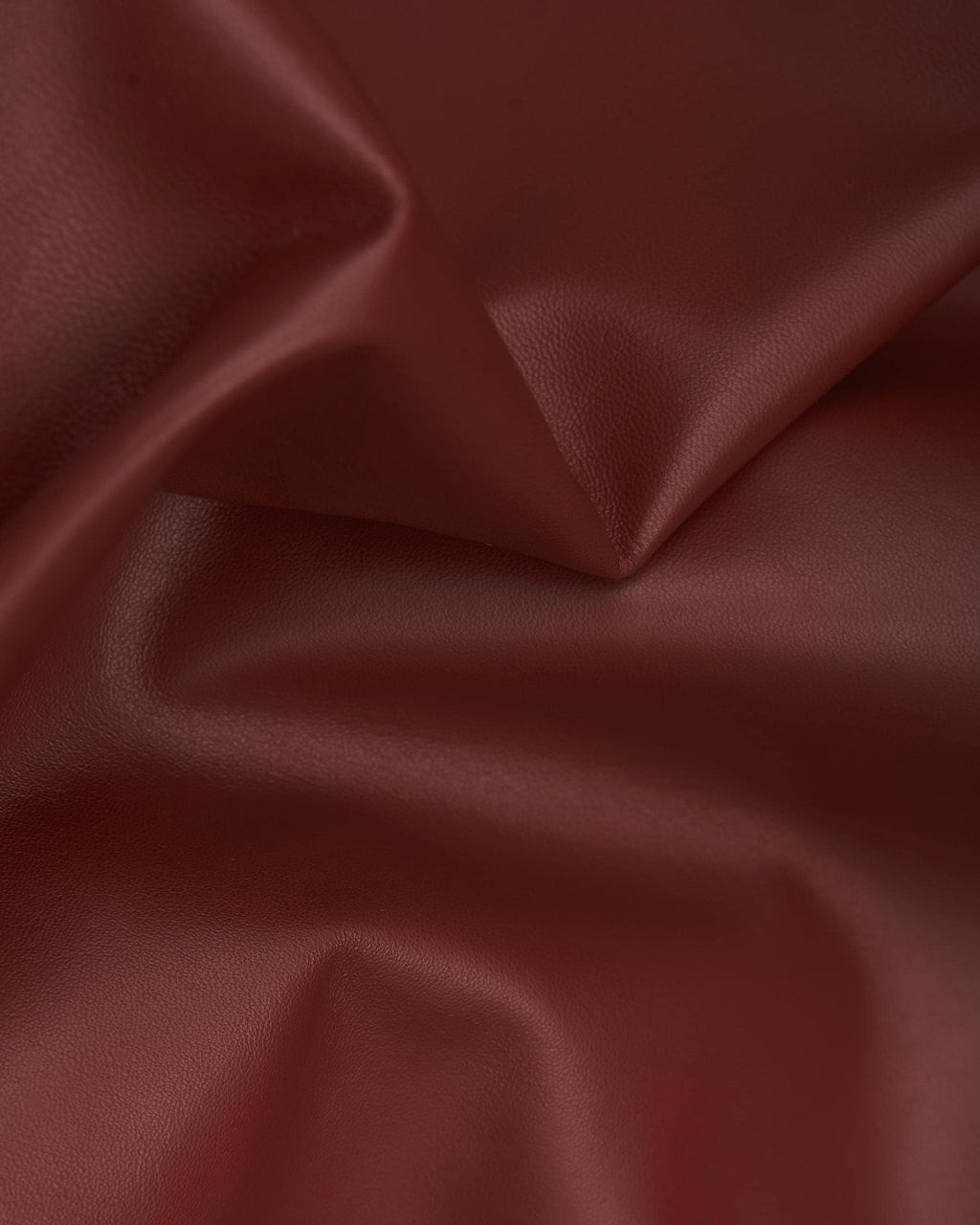 Dark red super soft leather skin, smooth supple lambskin NAPPA, silky sheepskin for garments B17624-TU La Garzarara