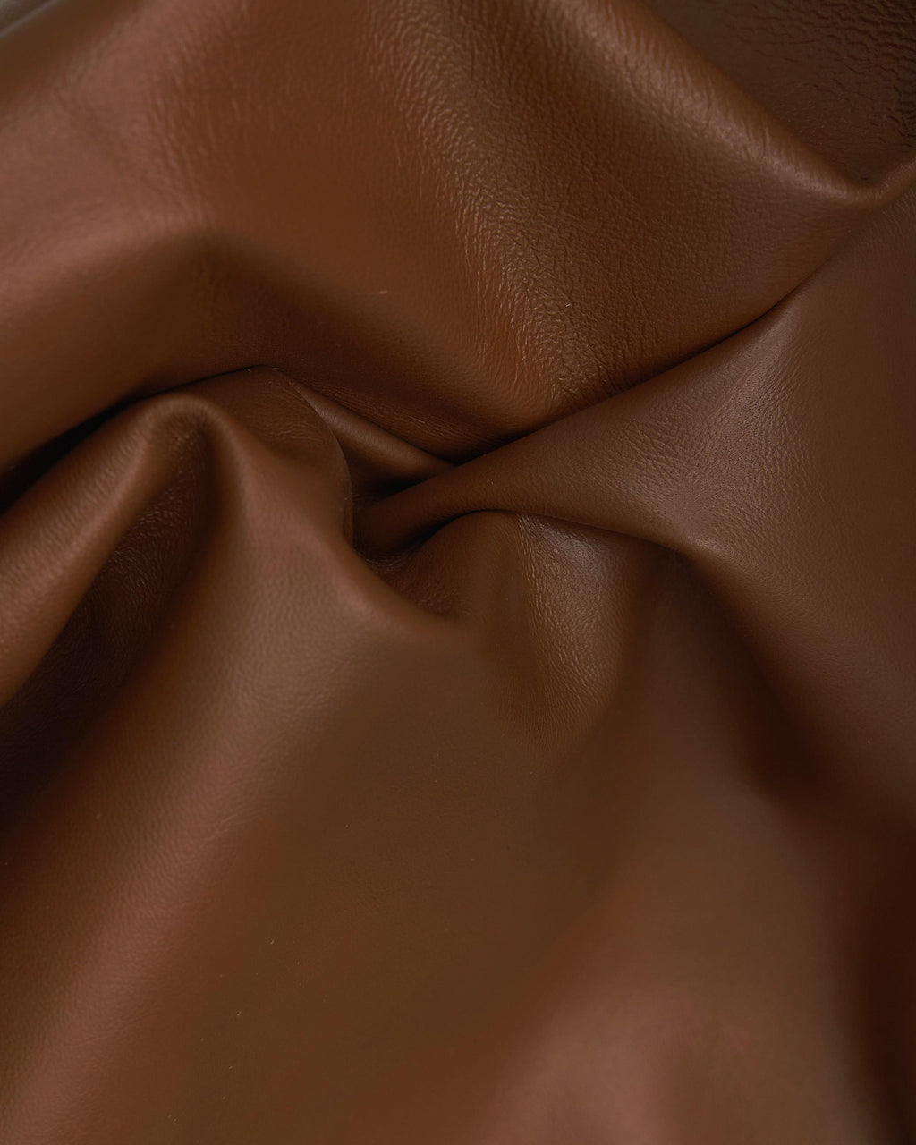 Chestnut NAPPA lambskin, glossy soft lamb, thin sheepskin leather for garments and clothes B17625-TU La Garzarara