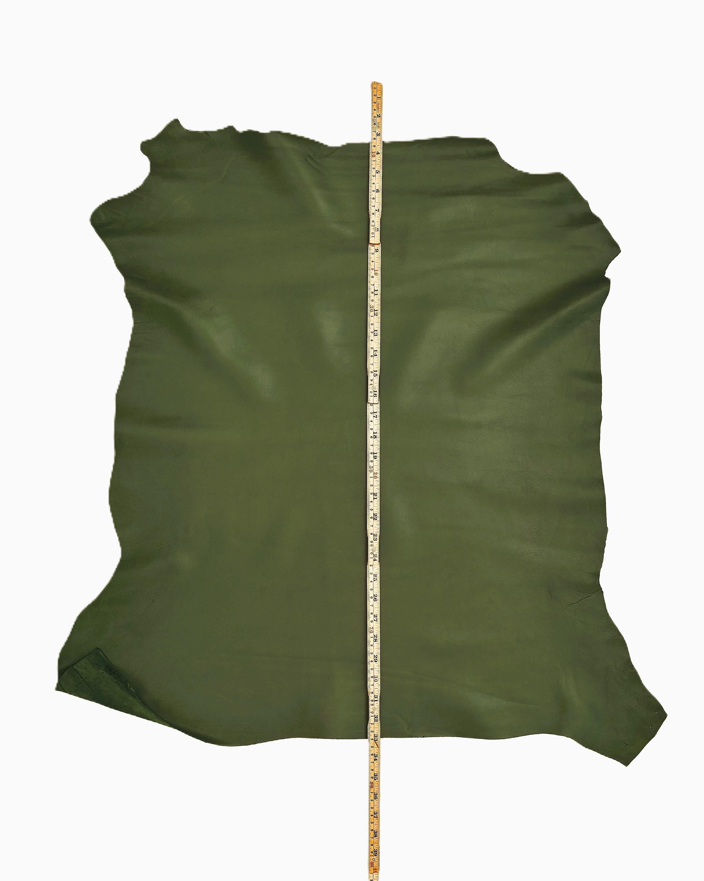 Flexible green nappa lambskin for GARMENTS, super soft lamb, silky semi glossy leather hide for clothing 0.7 - 0.9 mm B17584-TU La Garzarara