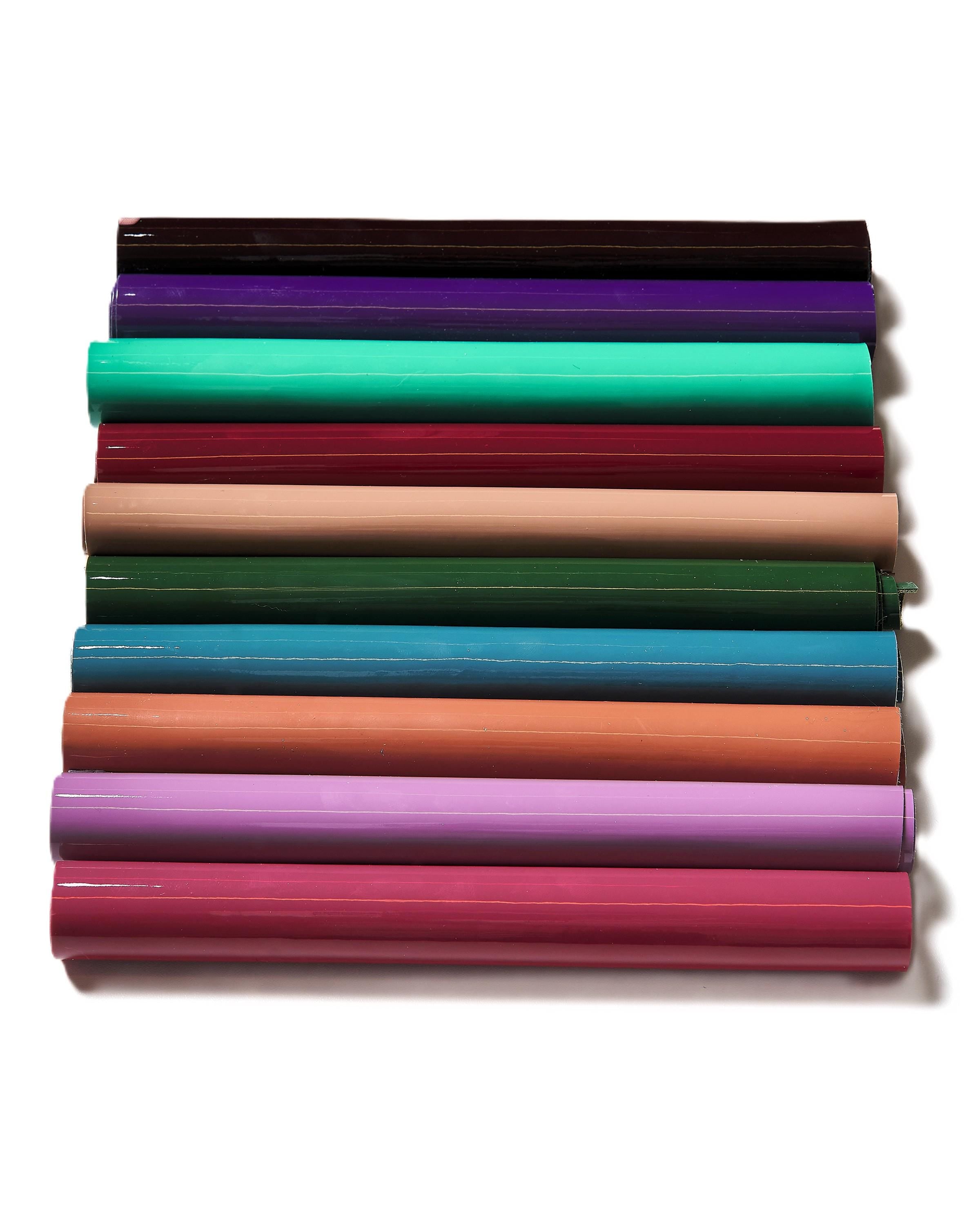 PATENT Leather Scraps in Assorted Colors - 10 random glossy Smooth Solid Tones leather pieces 10x8" / 20x25 cm RT307 La Garzarara