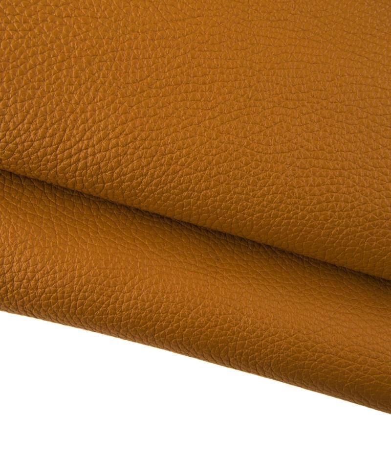 Tan brown calf cowhide leather SKIN hide, pebbled grain semi glossy 1.5–1.7 mm for bags and accessories, B17243-TU La Garzarara