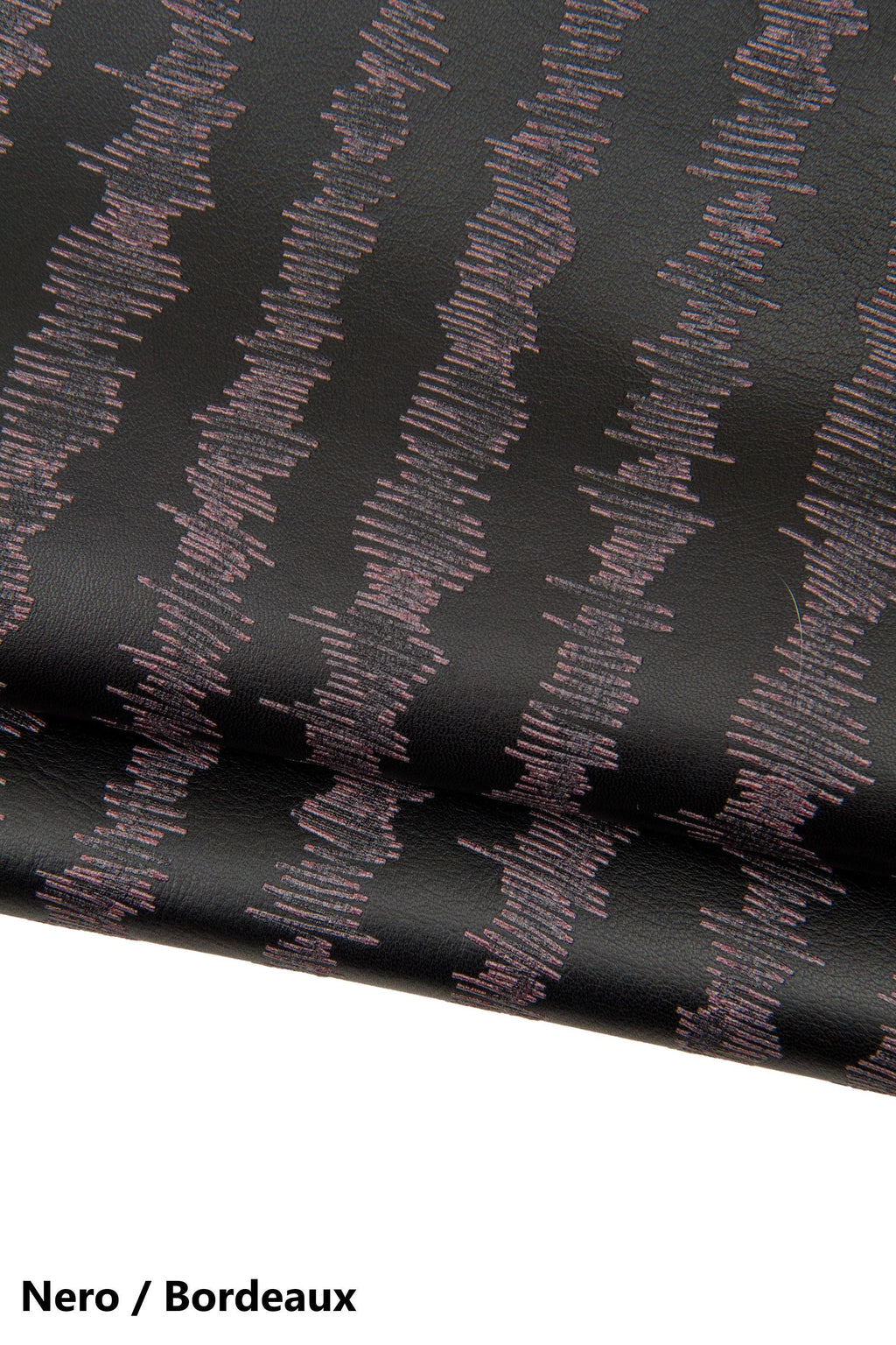 Black fancy leather skin, nappa lamb with graphic design, strip textured lambskin for bags and accessories B17677-VT La Garzarara