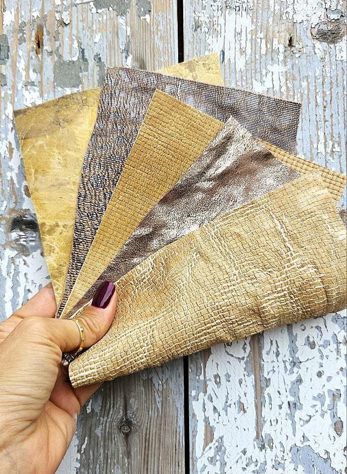 Textured Leather Pieces in Golden Tones, Gold Leather Scraps, Metallic Gold and Champagne Offcuts, RT227