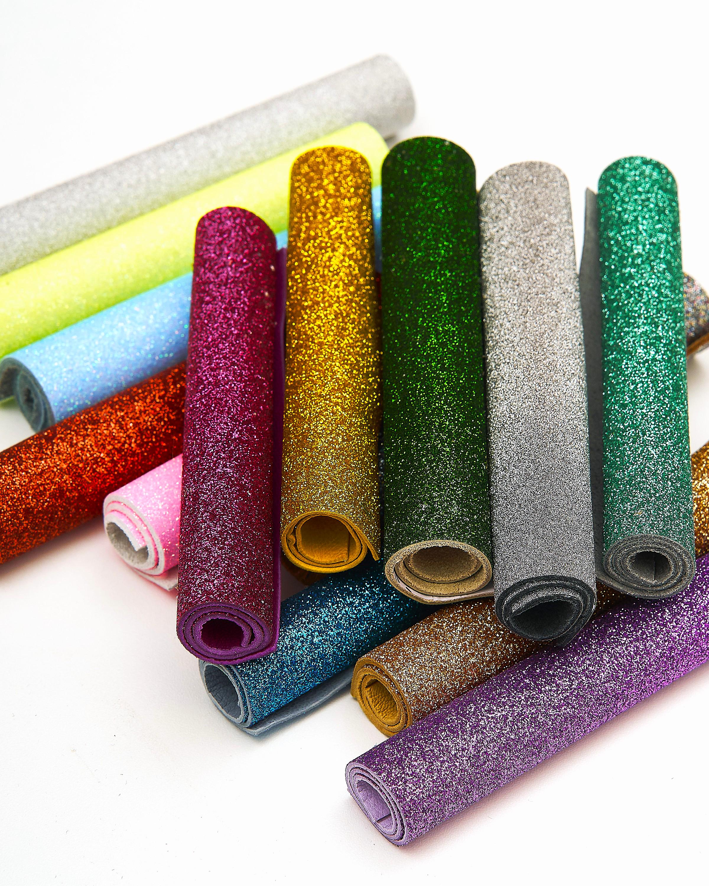 GLITTER leather scraps in assorted colors - 10 random smooth solid tones leather pieces 6x5" / 15x12 cm RT308 La Garzarara